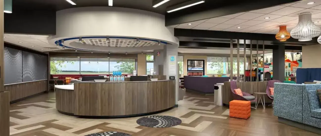 Lounge or bar, Lobby/Reception in Tru By Hilton Manteca