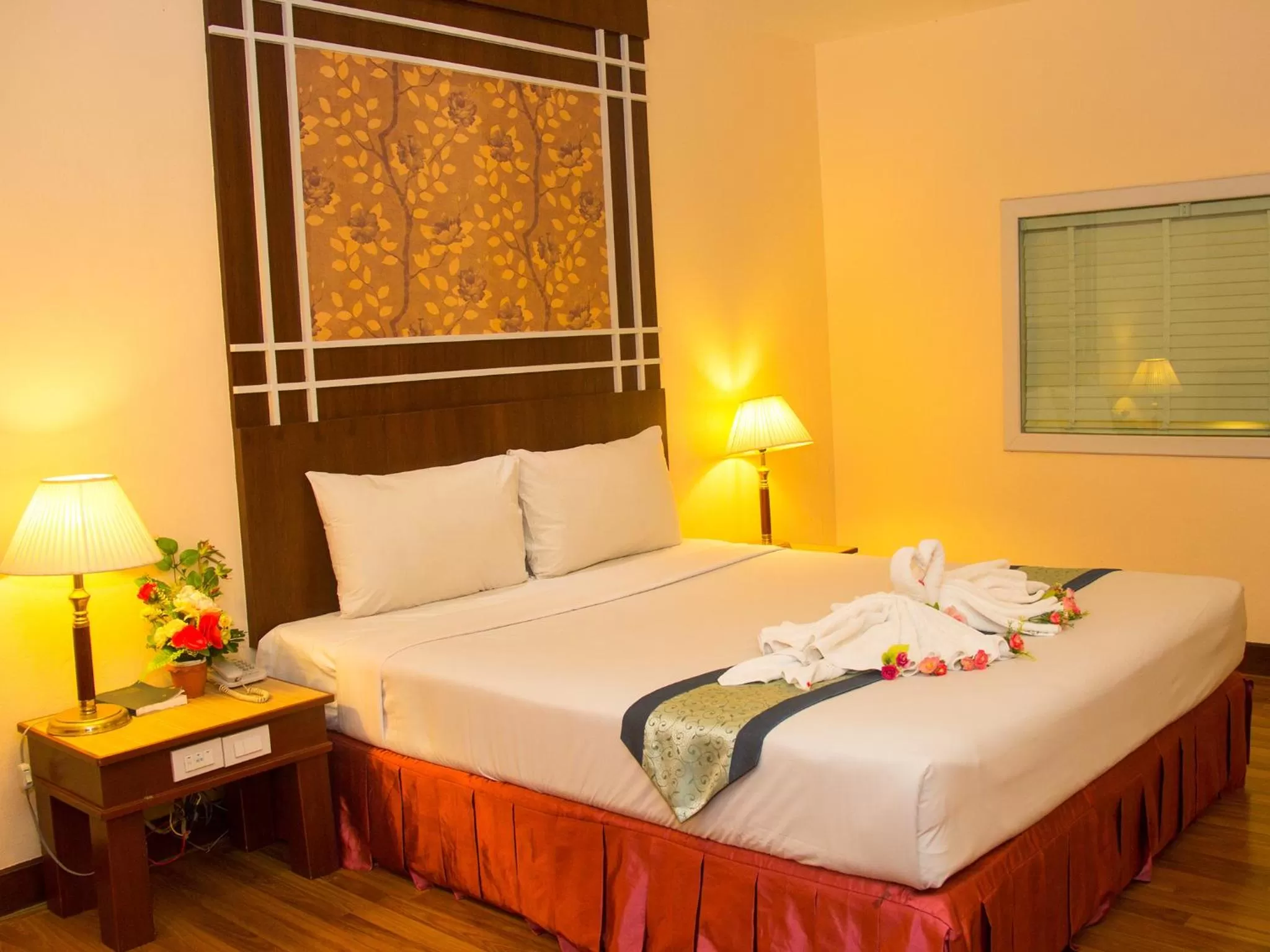 Bed in Friendlytel Hotel