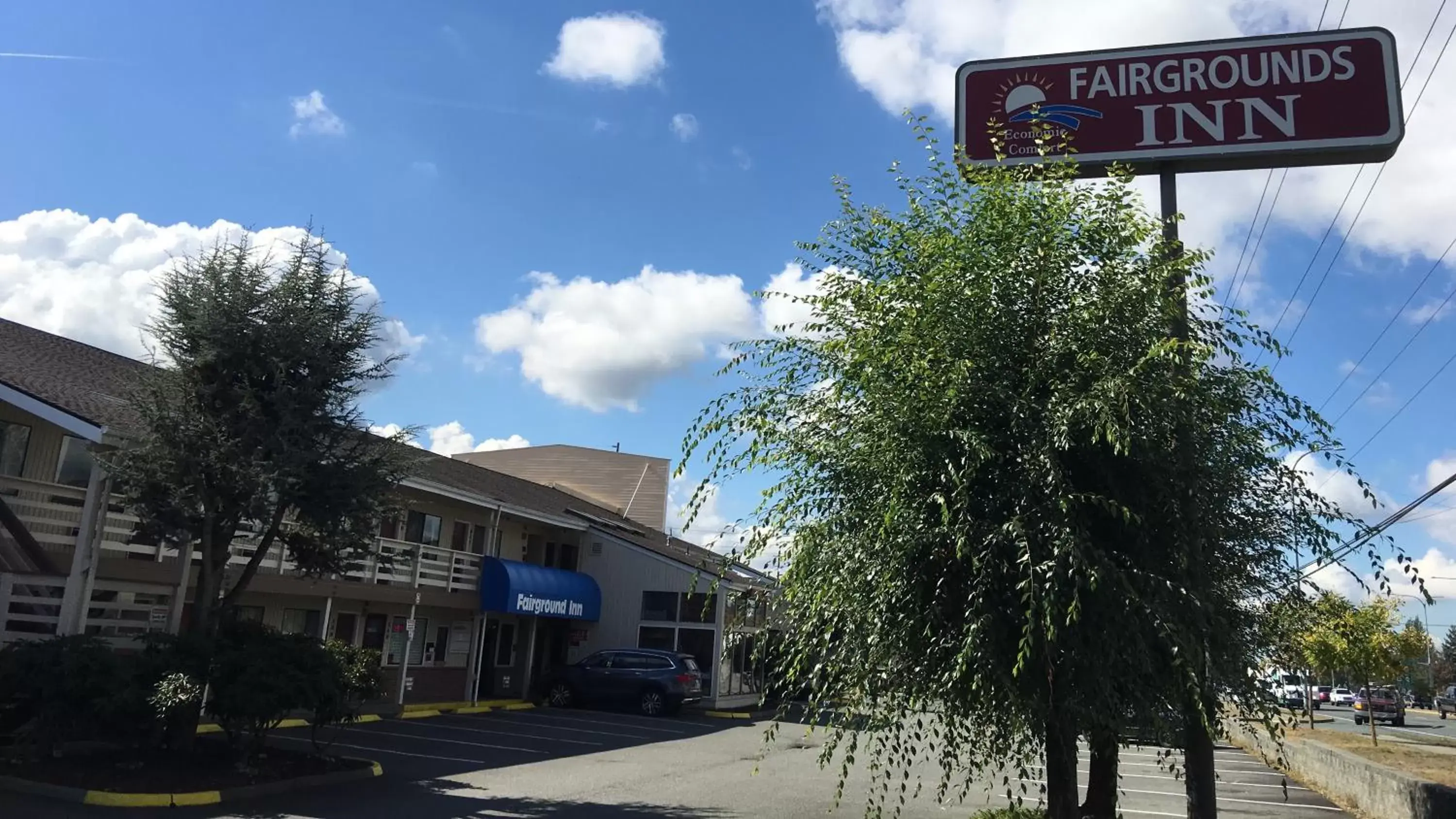 Property Building in Fairground Inn