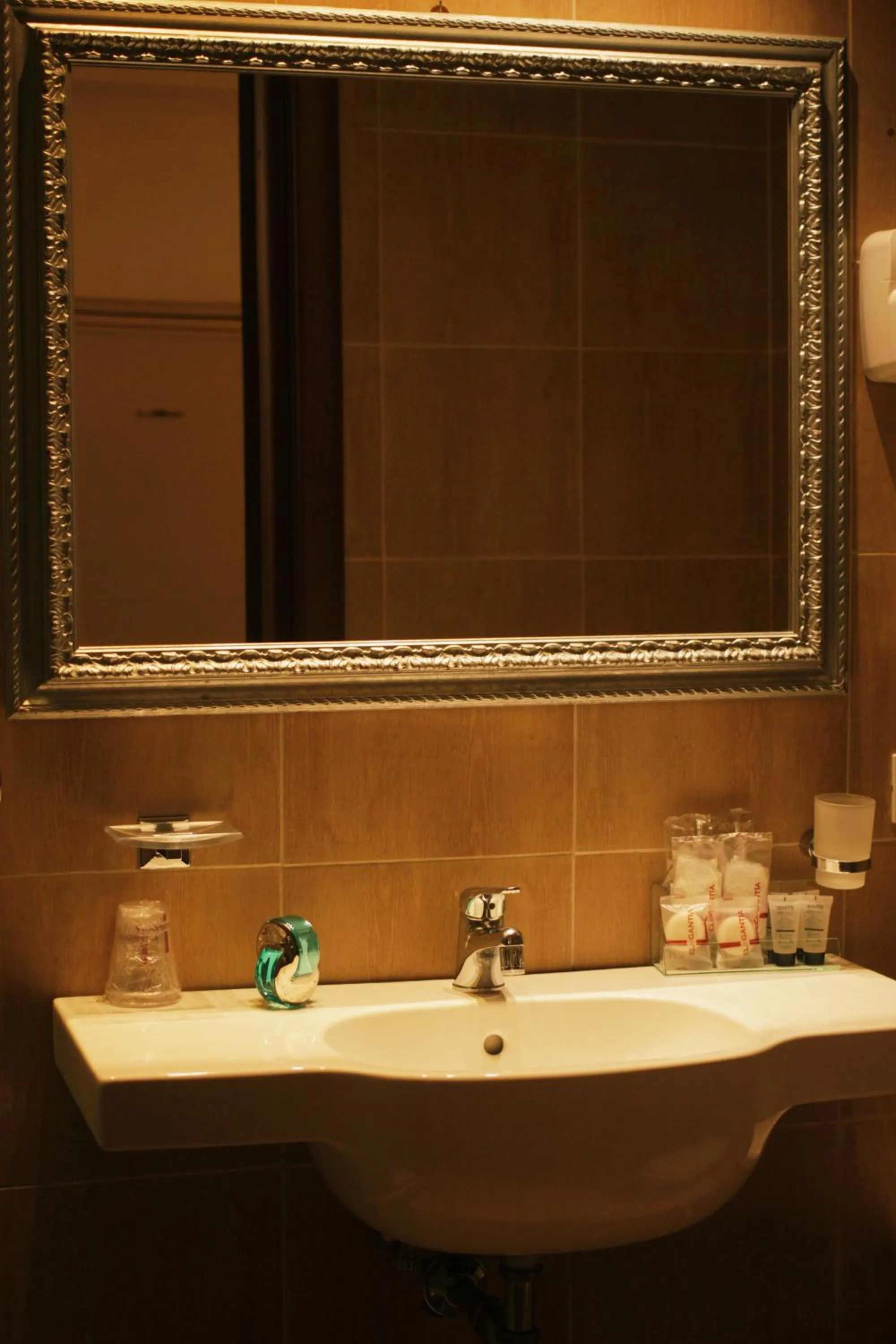 Bathroom in Locanda Navona