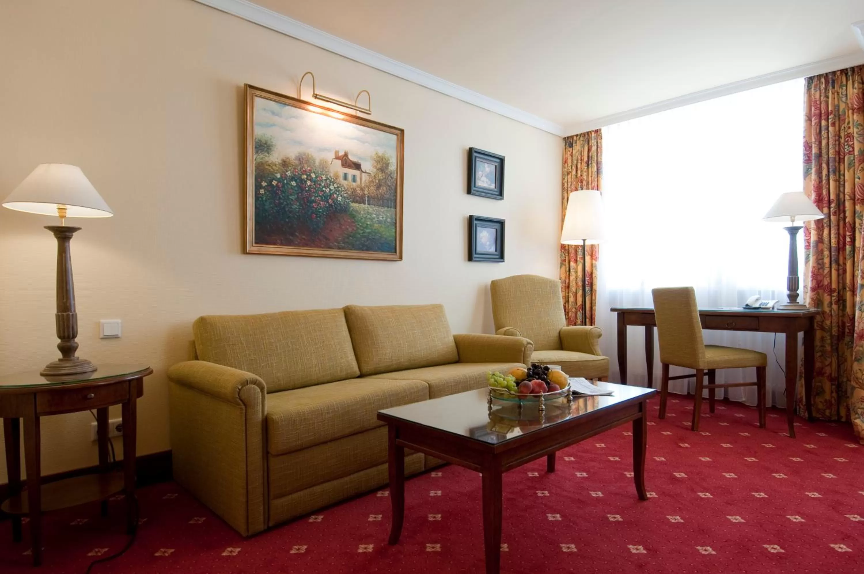 Photo of the whole room in Hotel City House