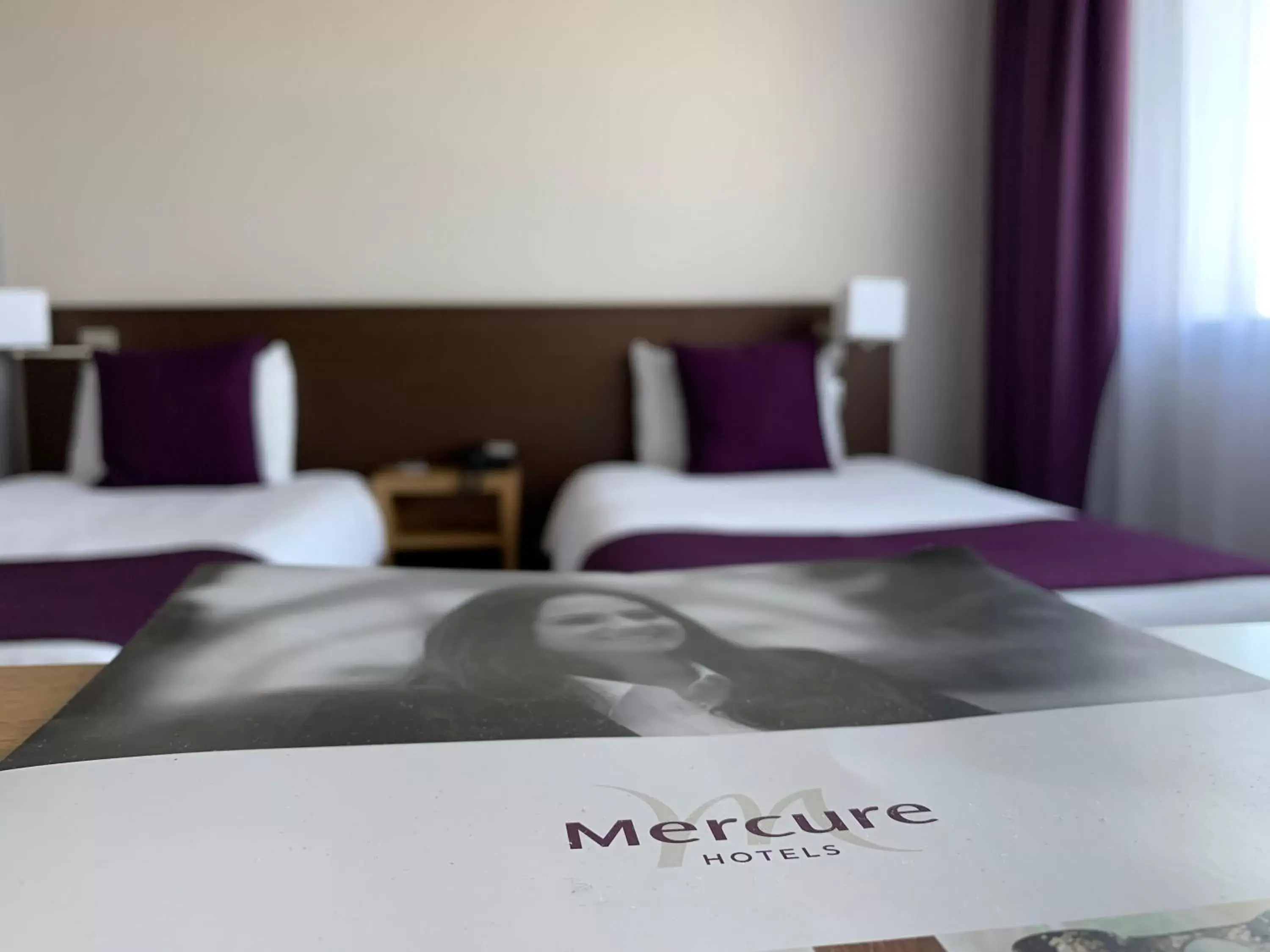 Bedroom in Mercure Toulouse Aéroport Golf de Seilh