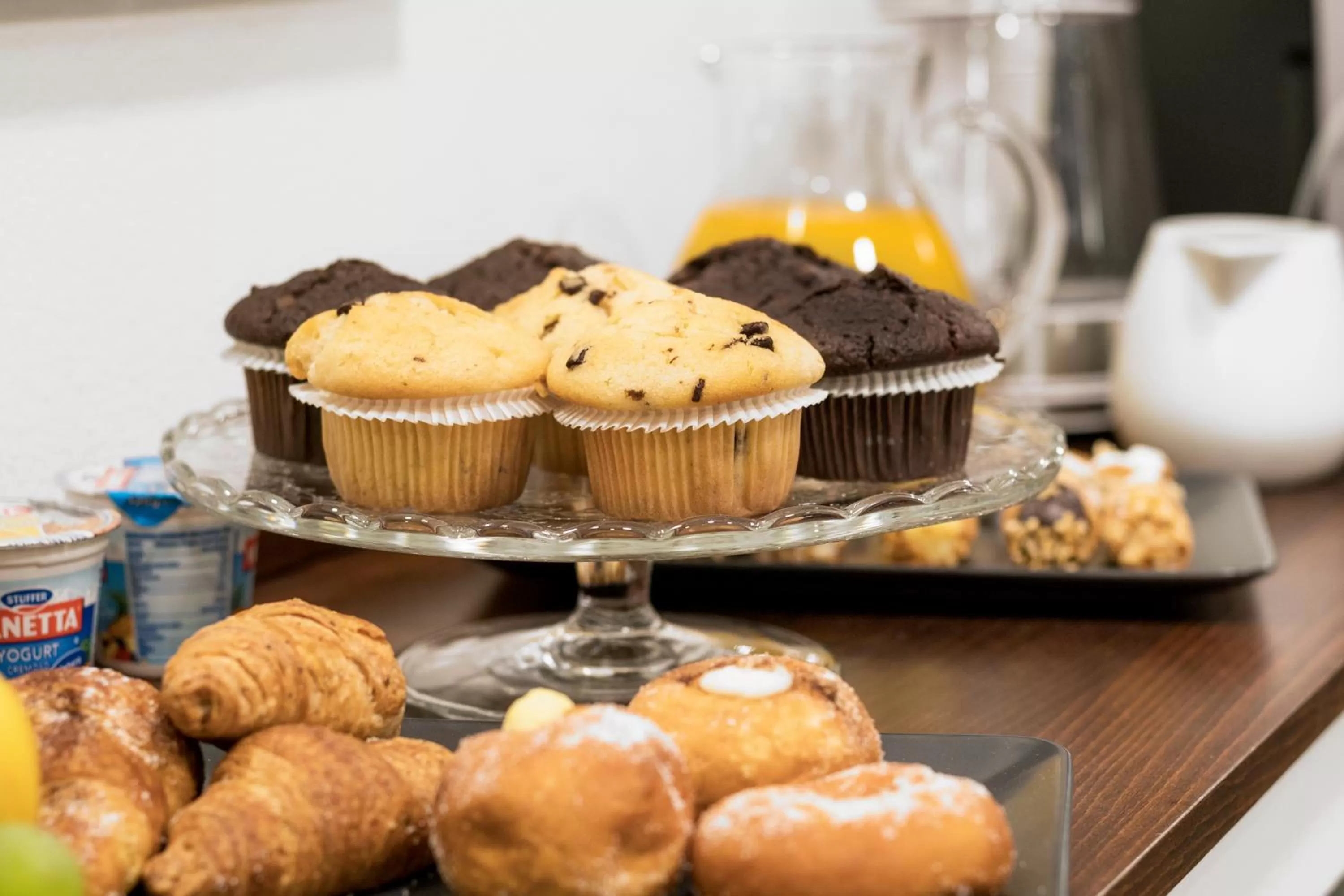 Food and drinks in Centosedici Rooms