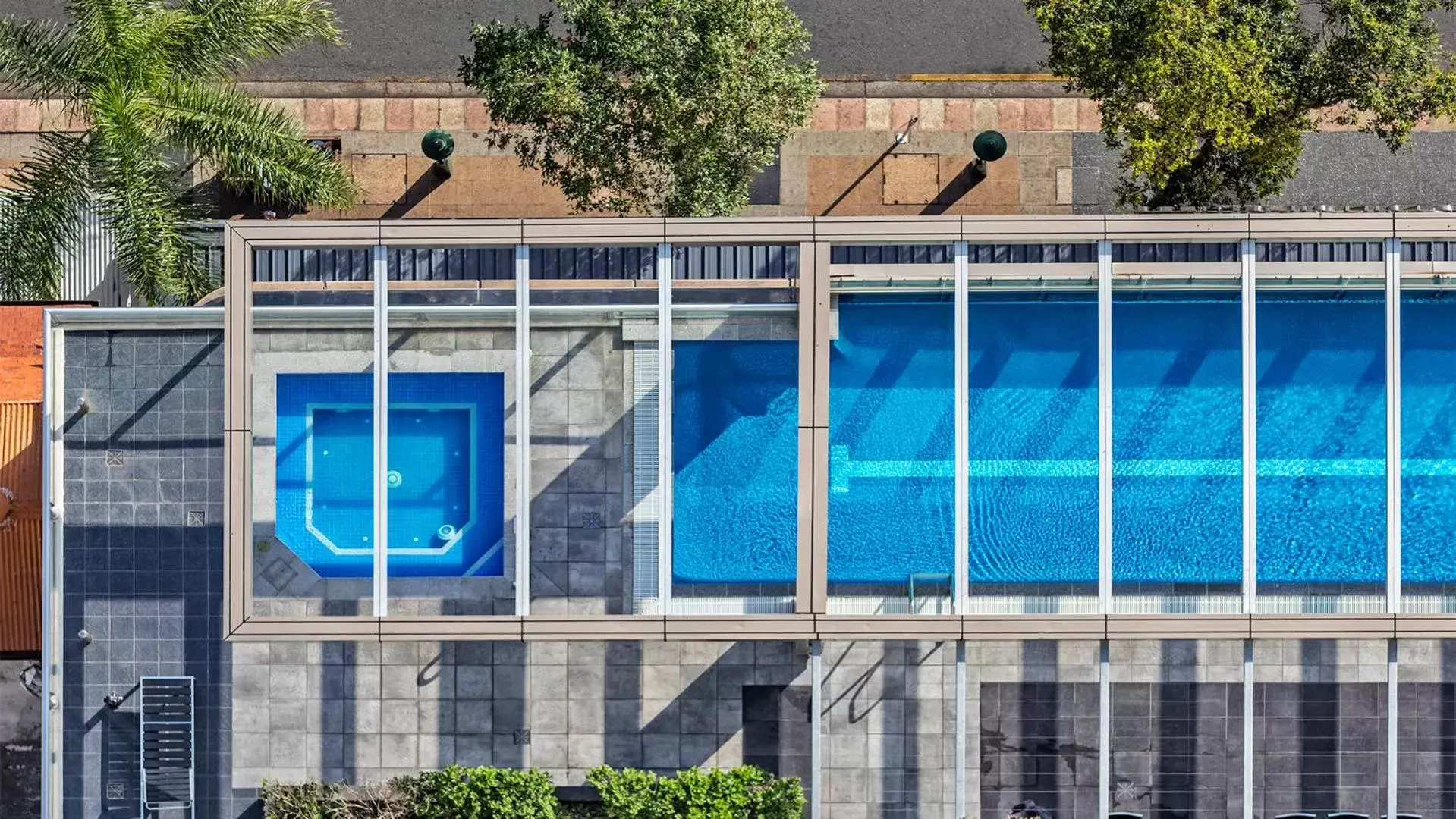 Swimming pool, Pool View in Oaks Brisbane Casino Tower Suites