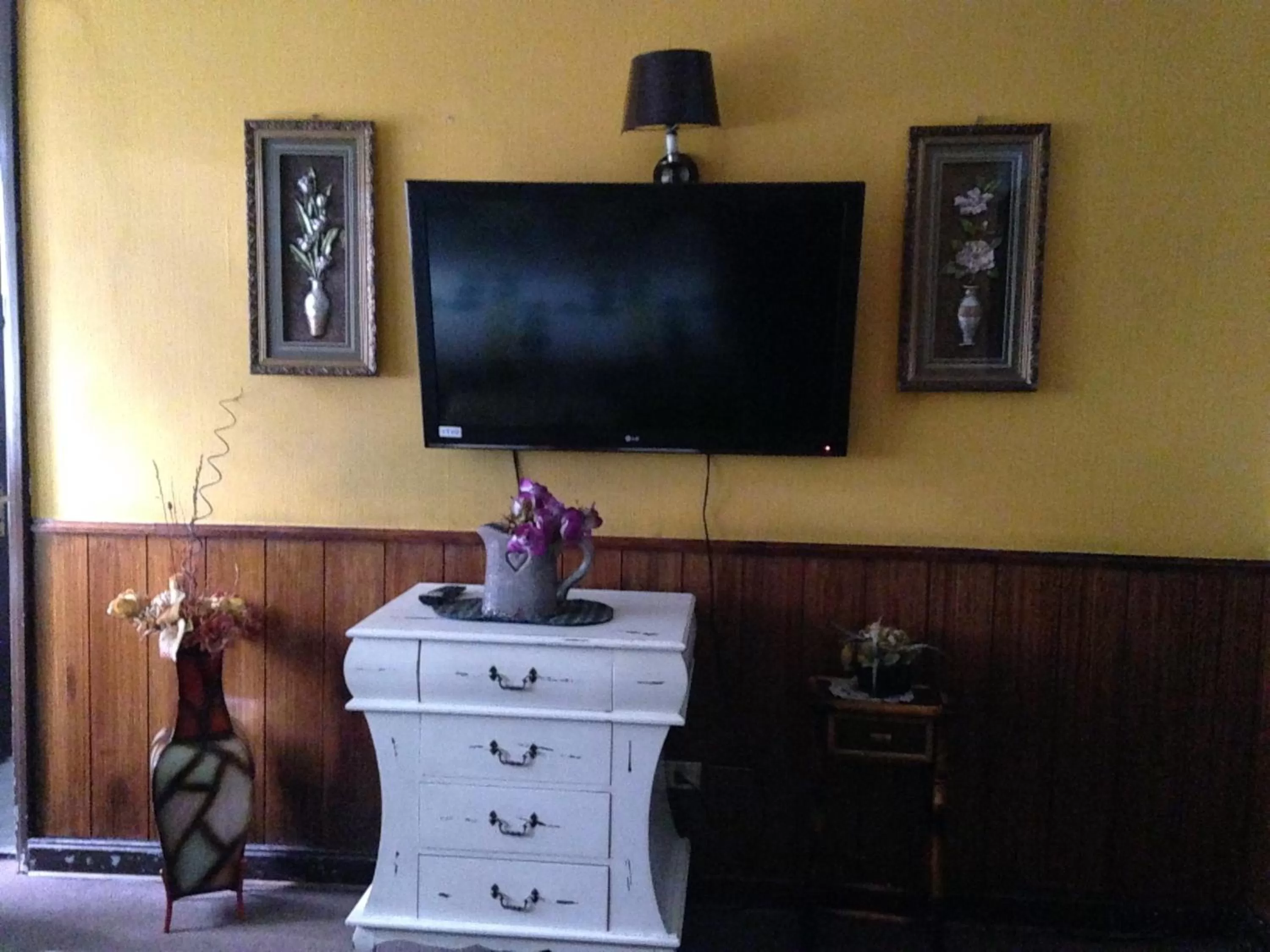 Bedroom in Hotel La Castellana
