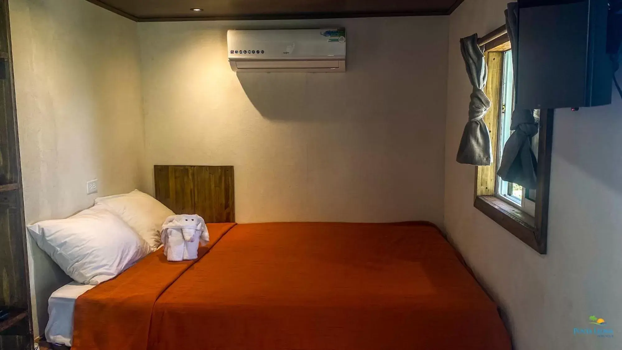 Bed in Hotel Punta Leona