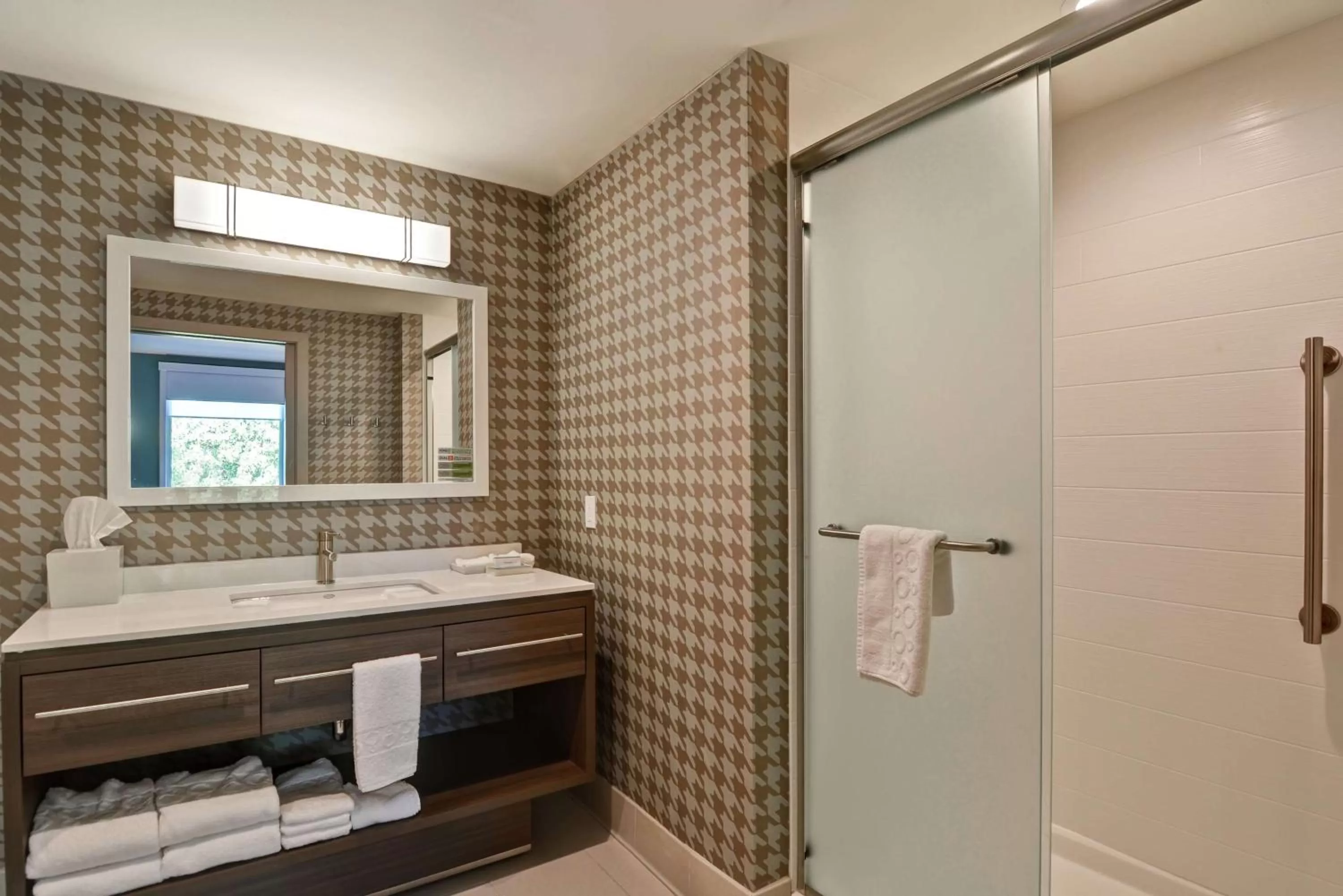 Bathroom in Home2 Suites By Hilton Dayton Vandalia