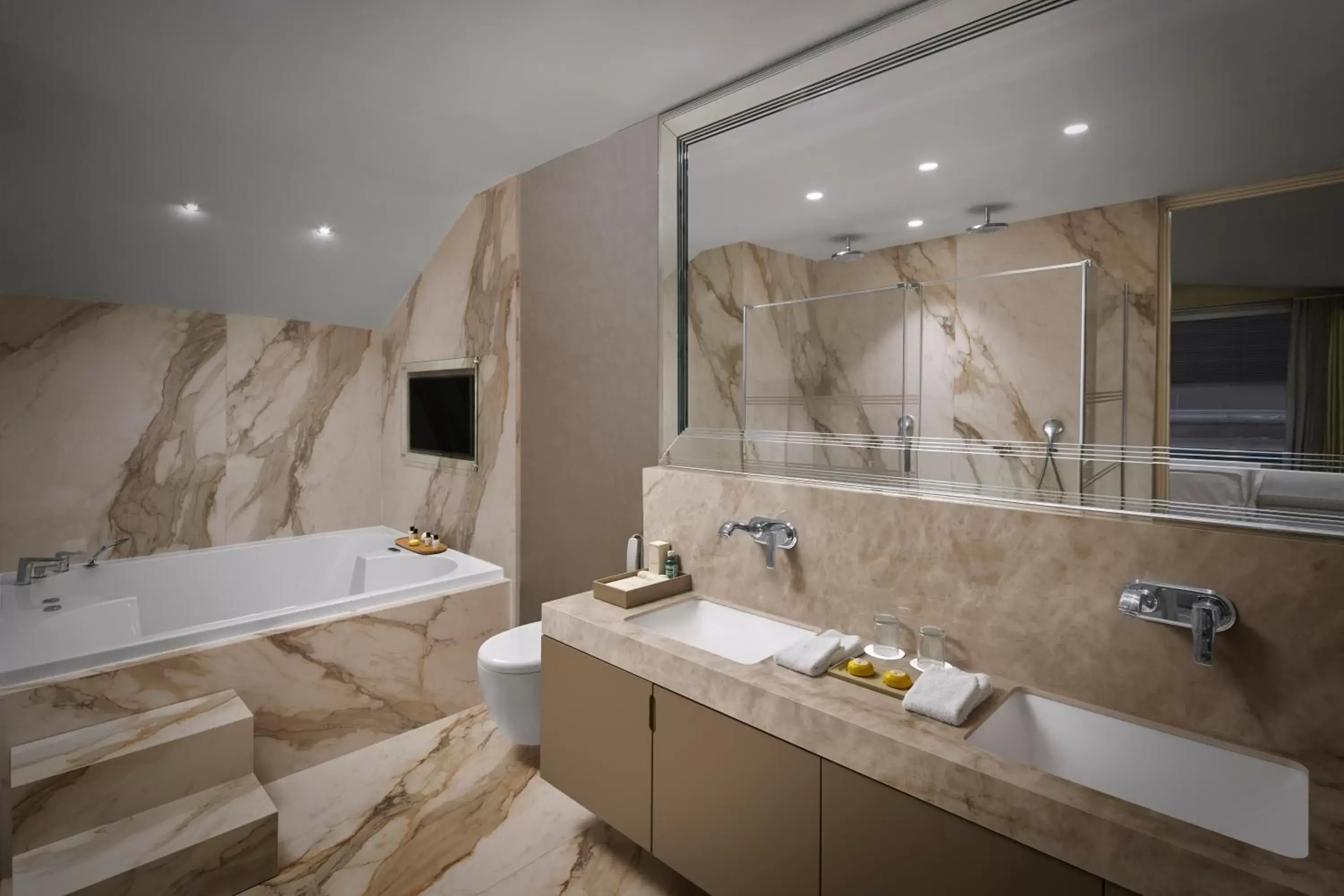 Toilet, Bathroom in Lazzoni Hotel