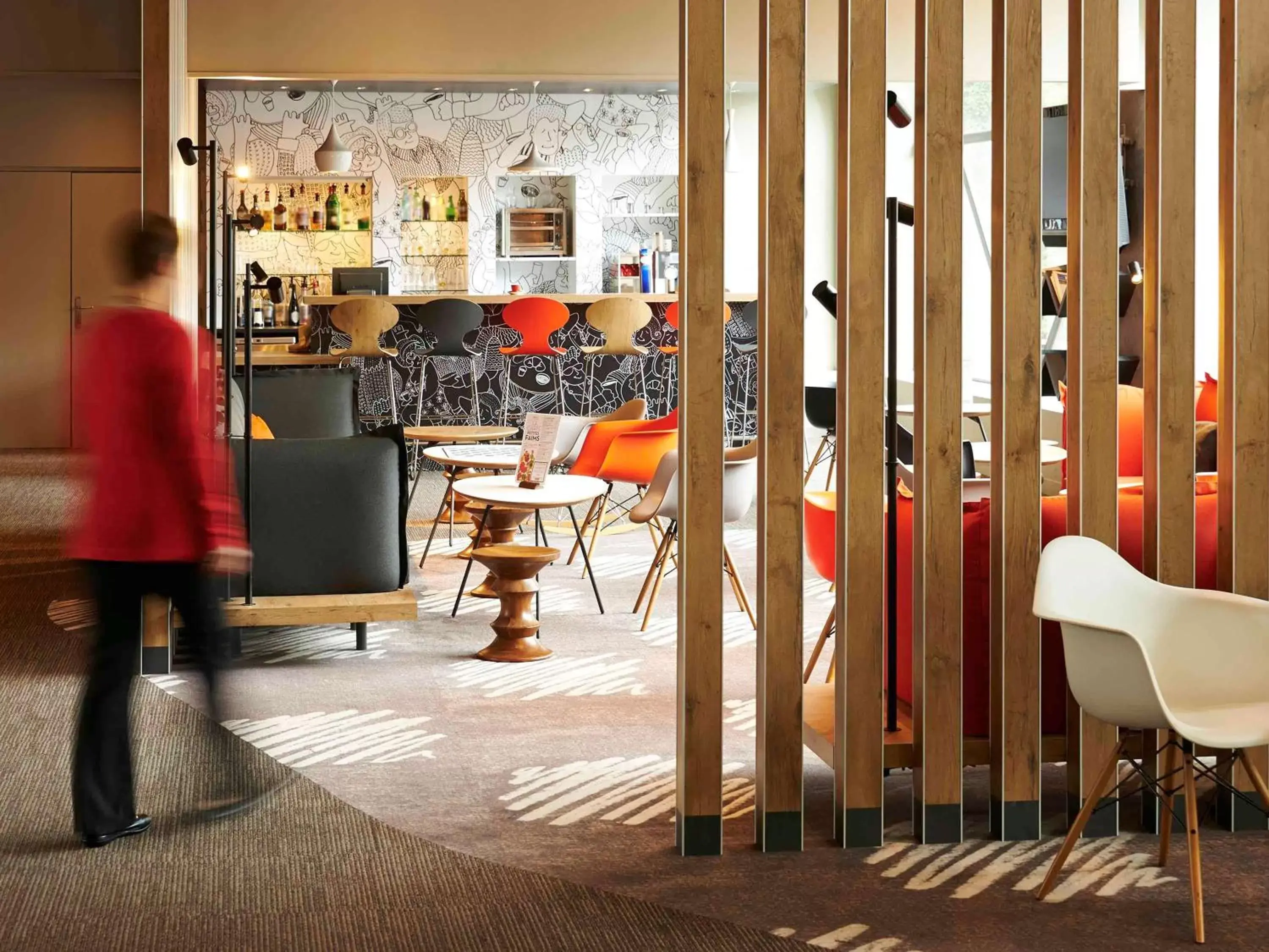 Lounge or bar in ibis Strasbourg Centre Historique Lounge or bar in ibis Strasbourg Centre Historique