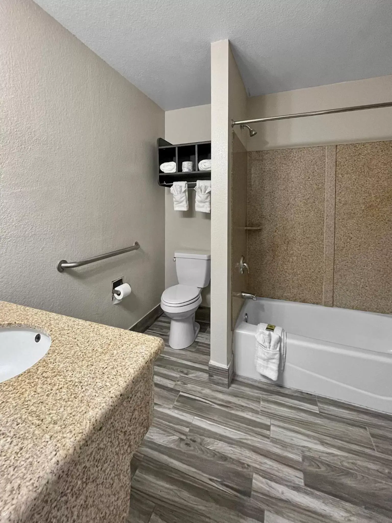 Bathroom in Rodeo Lodge