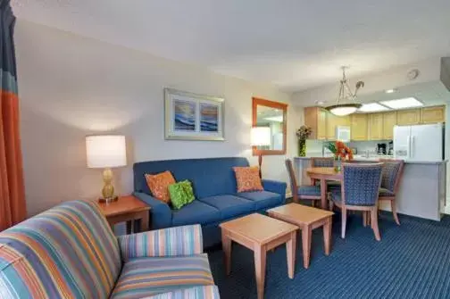 Living room, Seating Area in Bay Club of Sandestin, a VRI resort