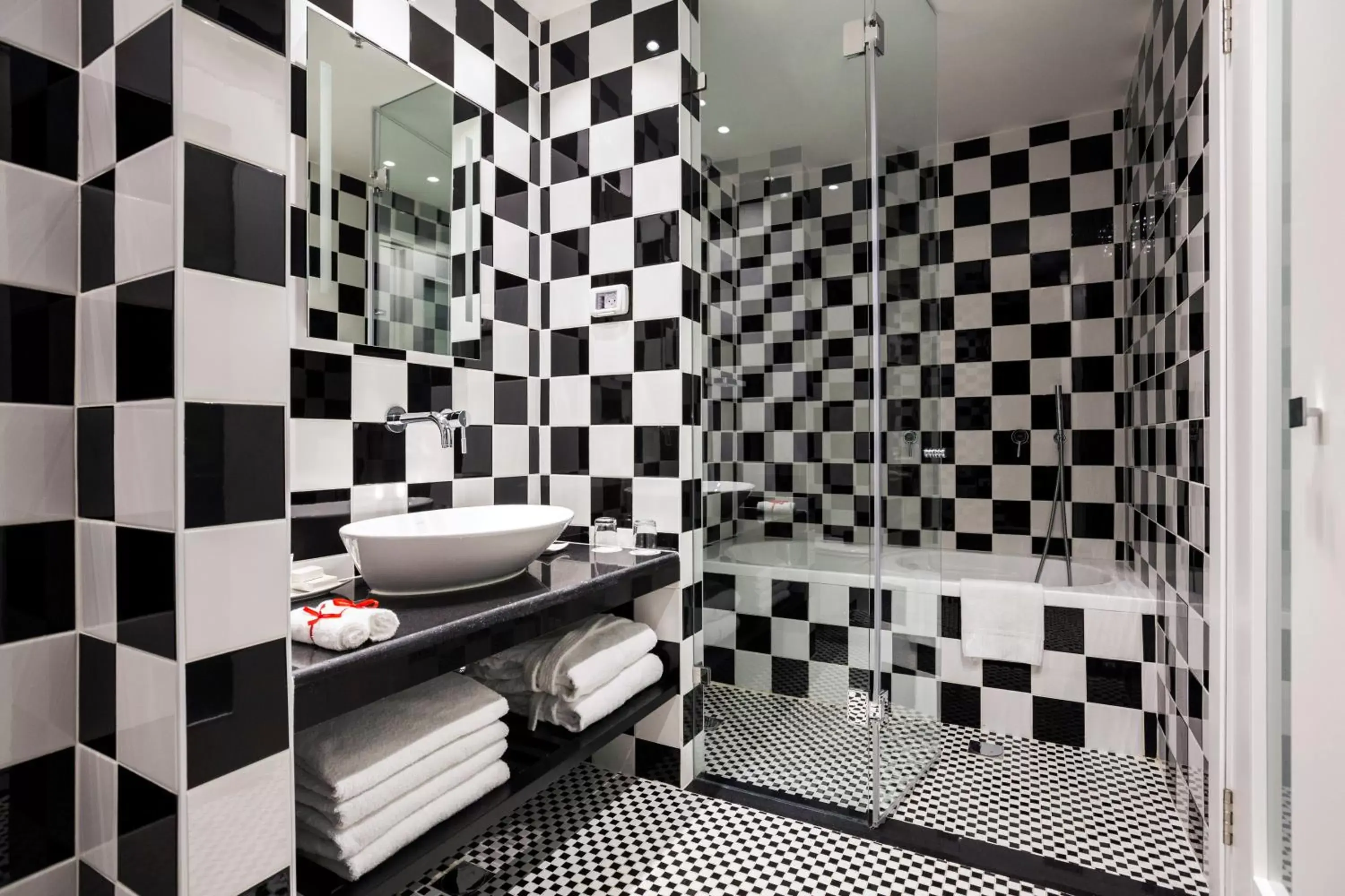 Bathroom in Harmony Hotel - an Atlas Boutique Hotel