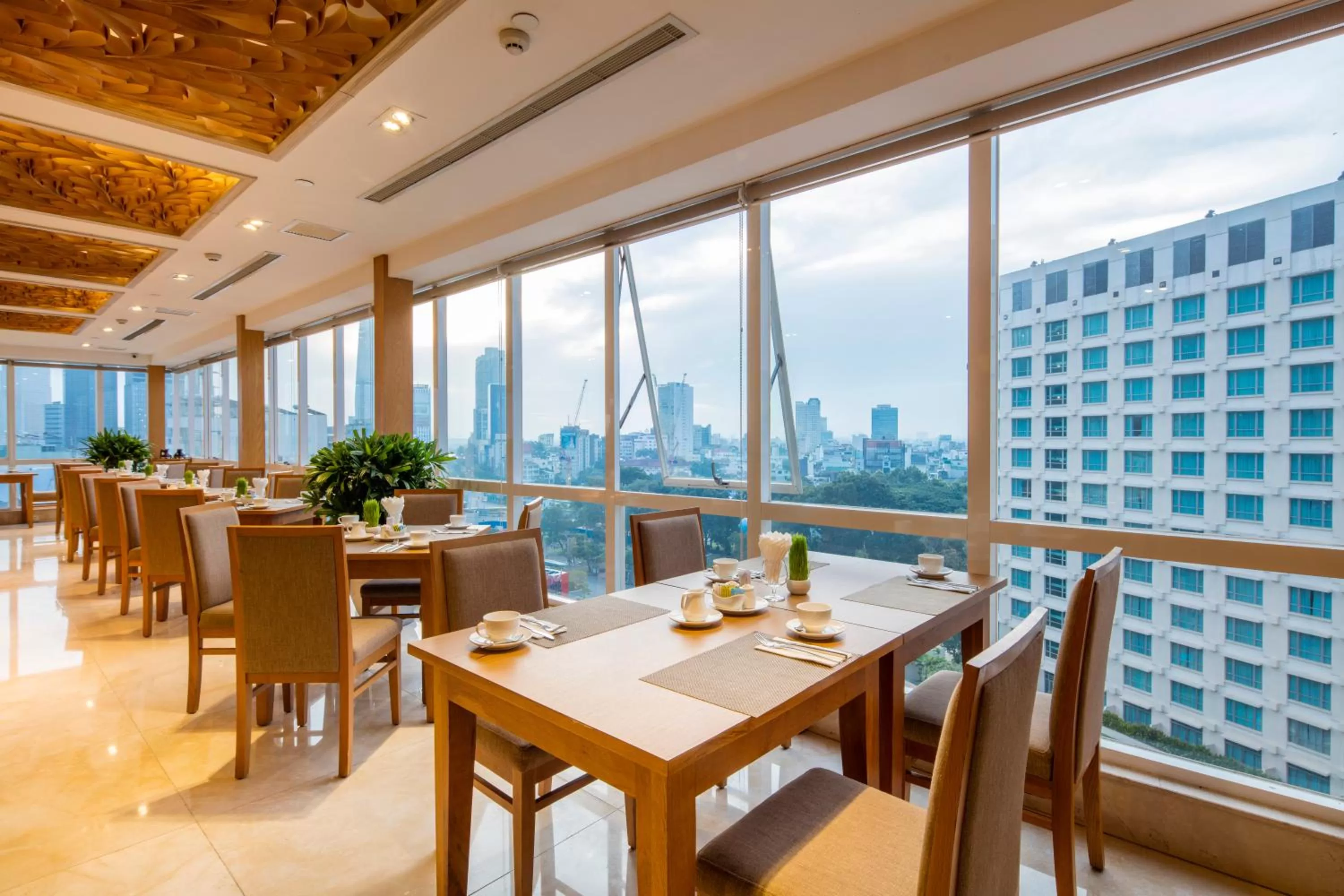 Restaurant/places to eat in Paradise Saigon Boutique Hotel & Spa