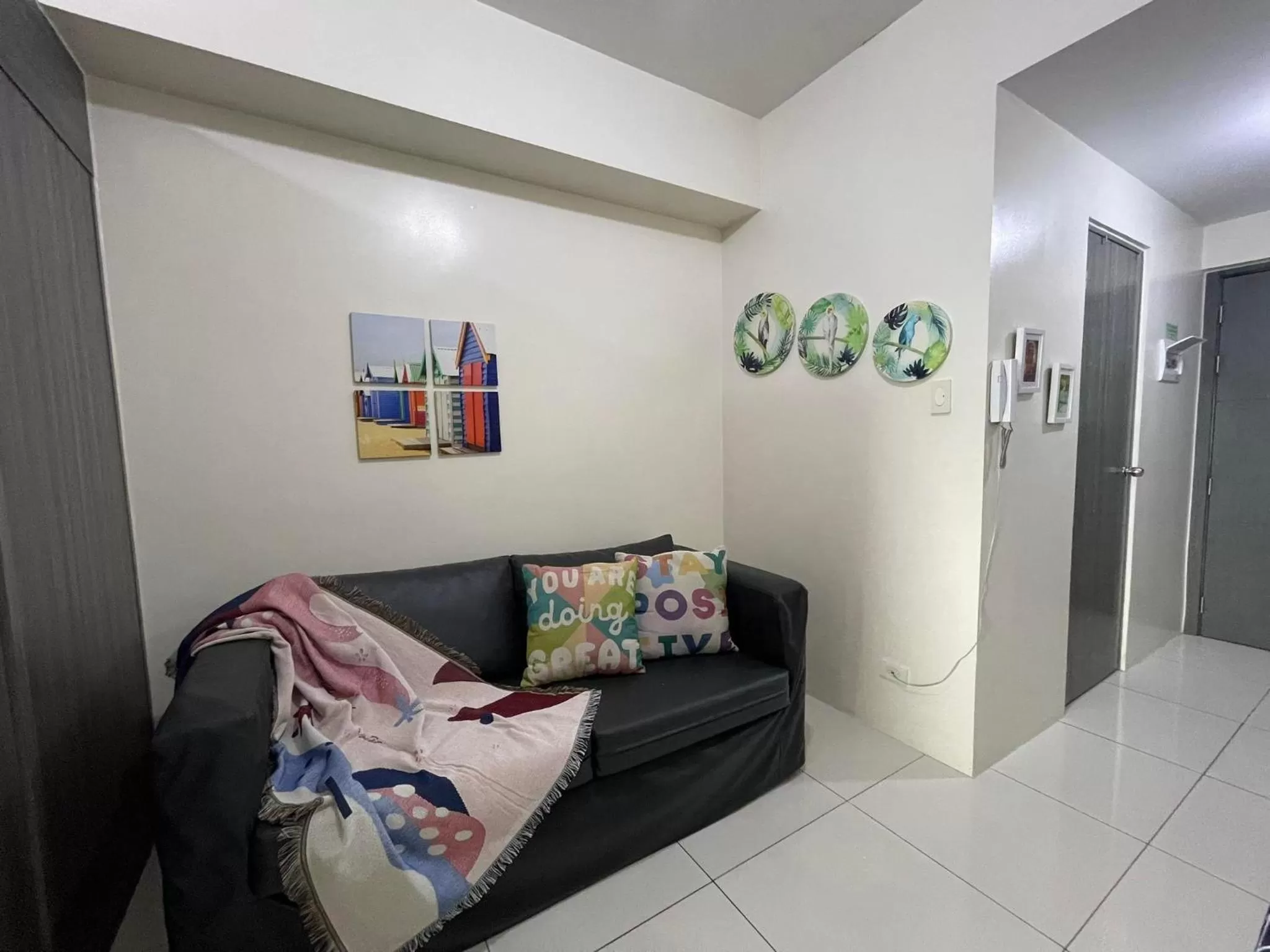 Living room in Green Residences Stays by PBYY