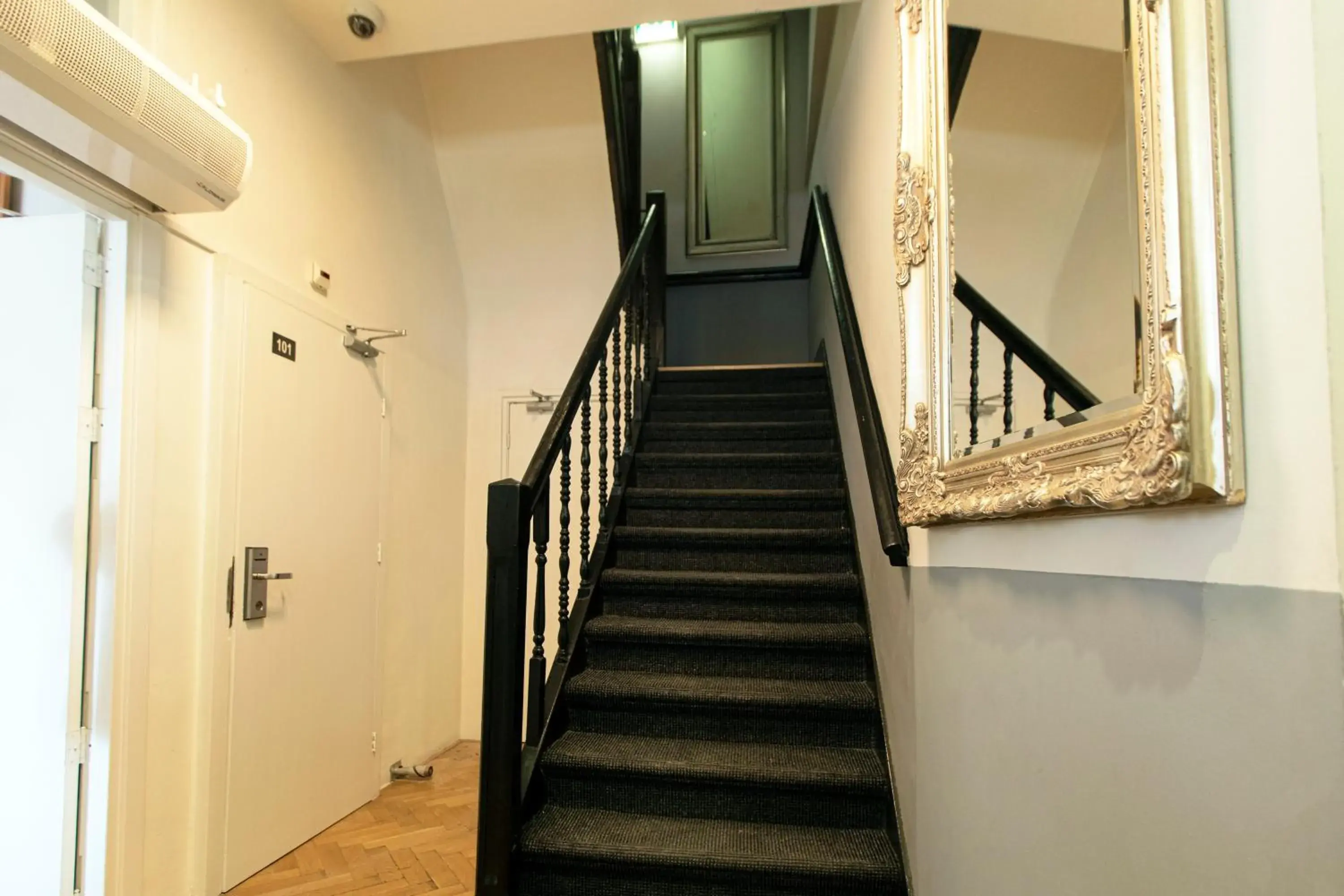 Property building in Quentin Arrive Hotel Property building in Quentin Arrive Hotel