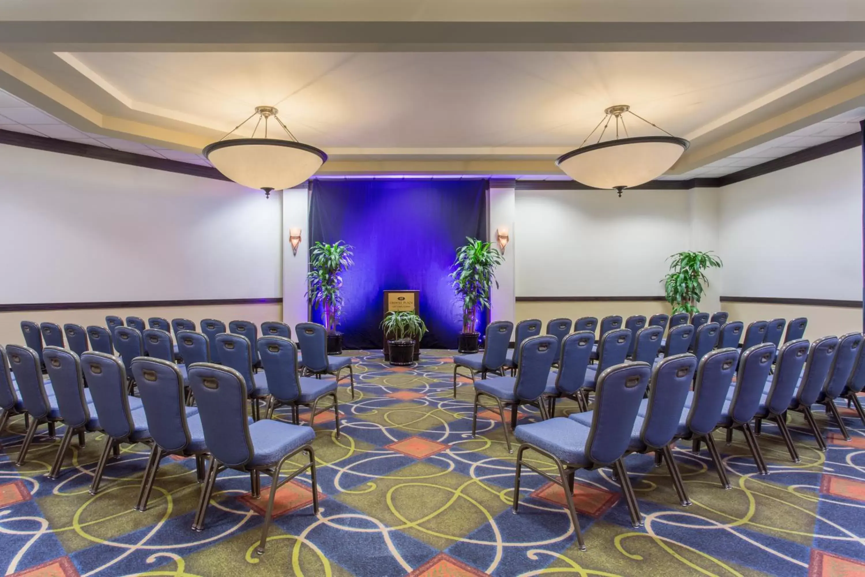 Meeting/conference room in Crowne Plaza Hotel Fort Myers at Bell Tower Shops, an IHG Hotel