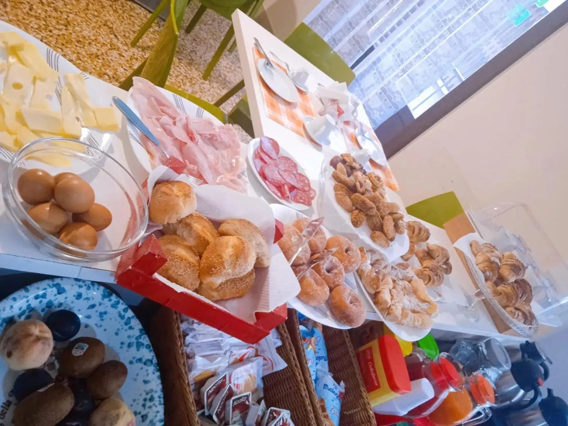 Continental breakfast in Il Quadrifoglio Room& Suite