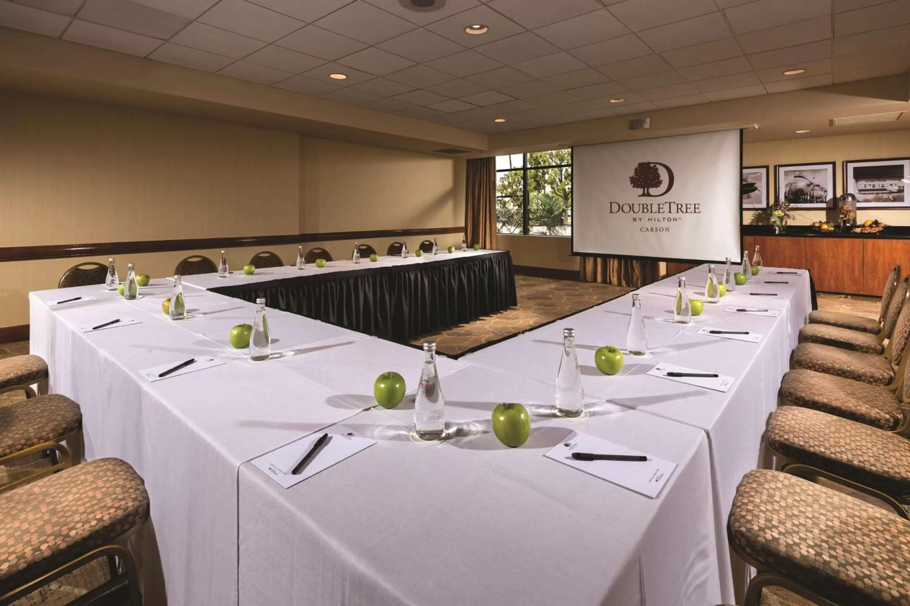 Meeting/conference room in DoubleTree by Hilton Carson