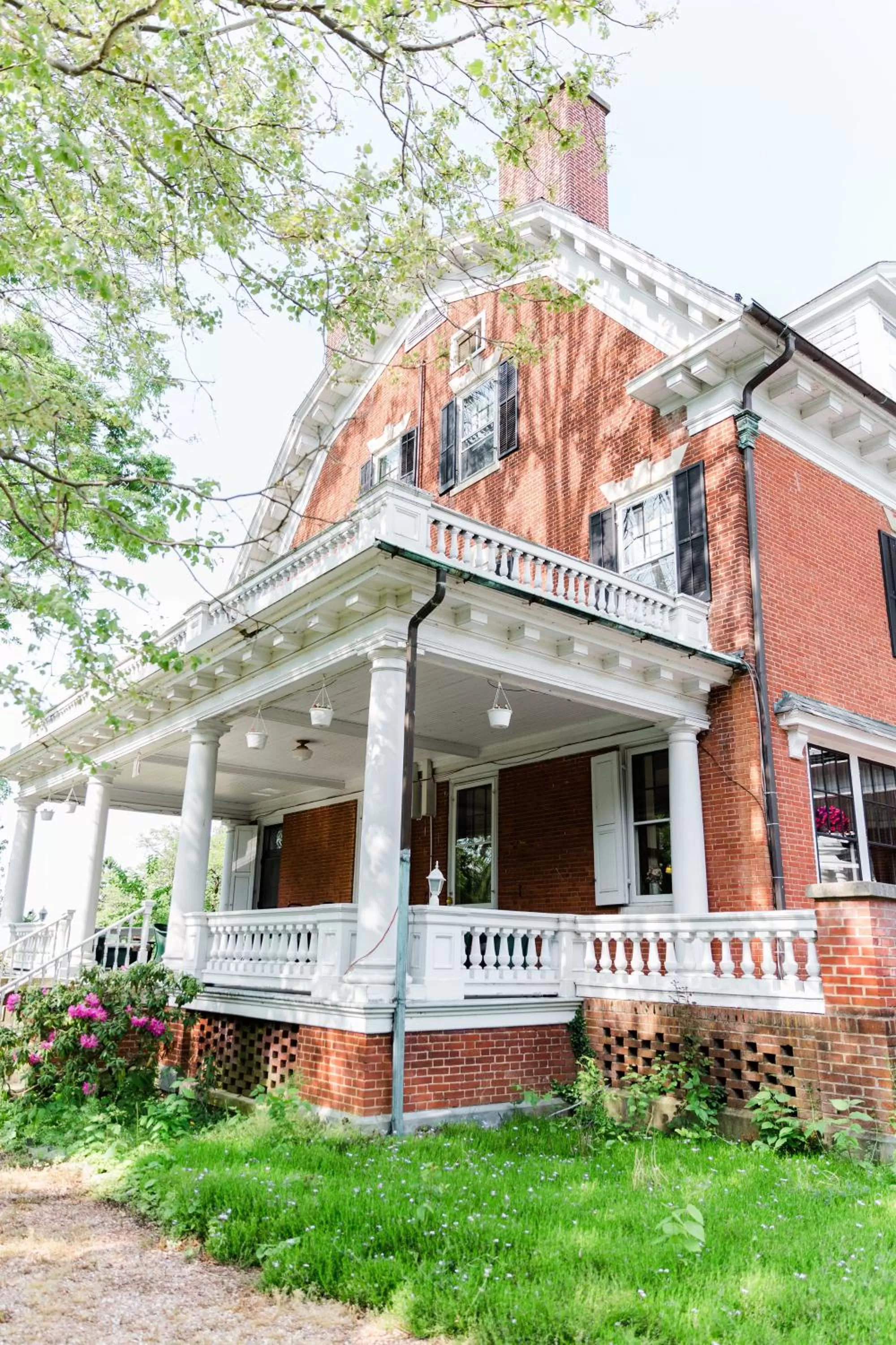 Property building in Mercersburg Inn