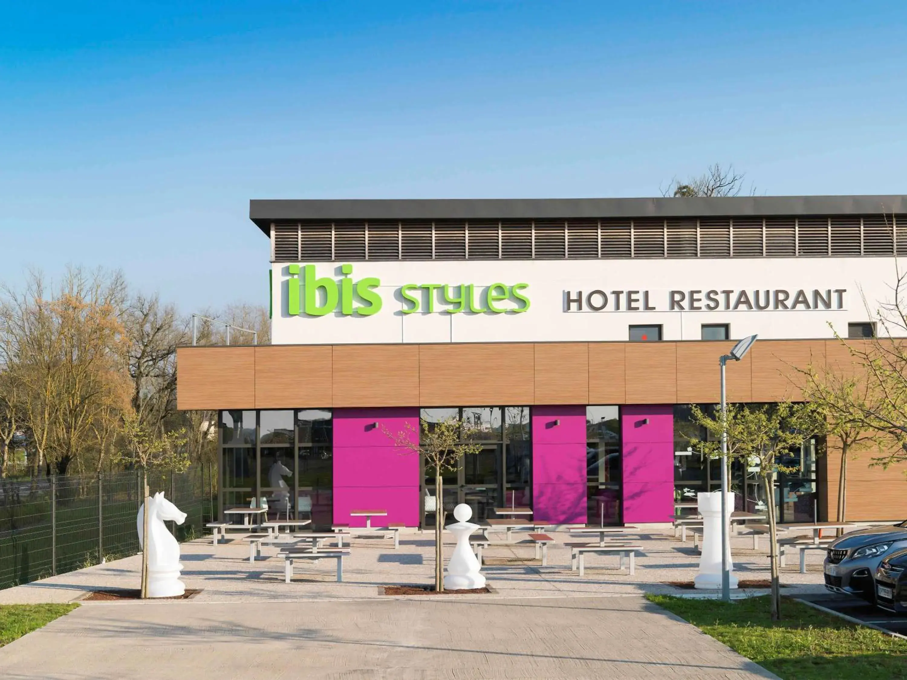 On site, Property Building in ibis Styles Castres