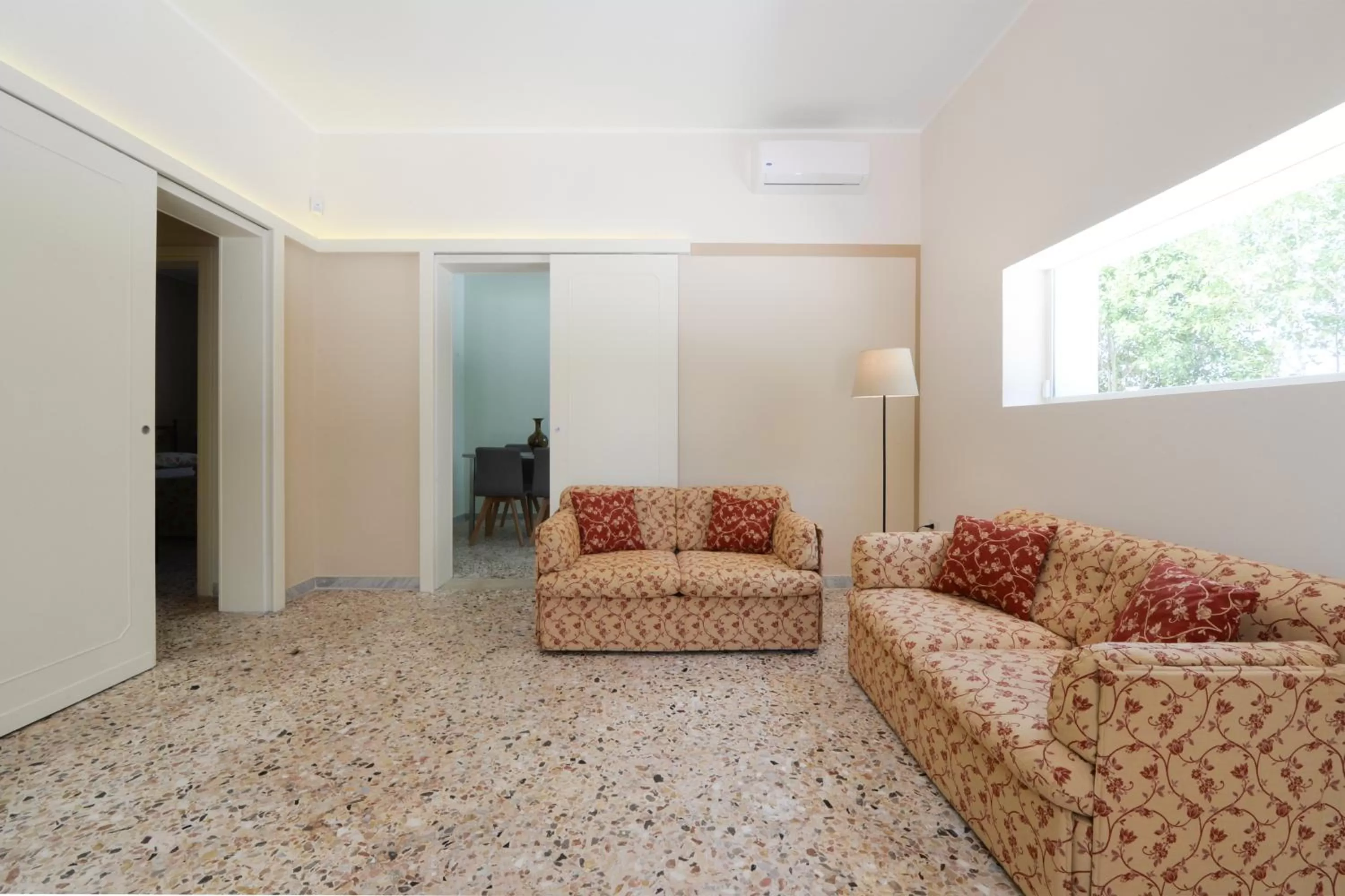 Communal lounge/ TV room, Seating Area in Parco Degli Aranci