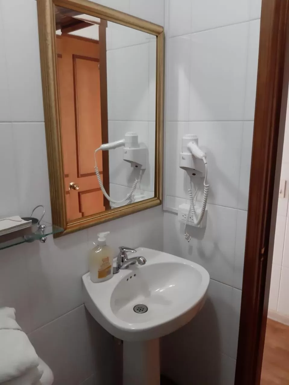 Toilet in Hotel Casa Madero