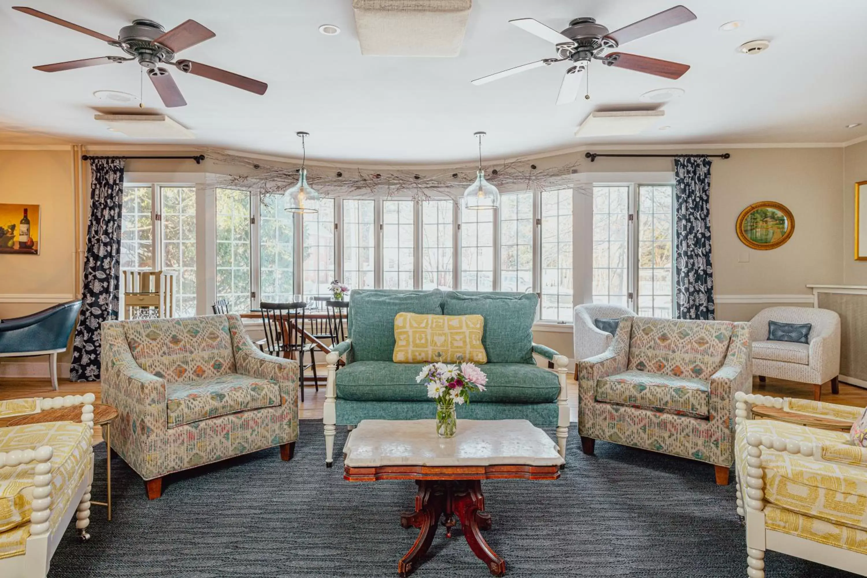 Seating Area in The Norwich Inn