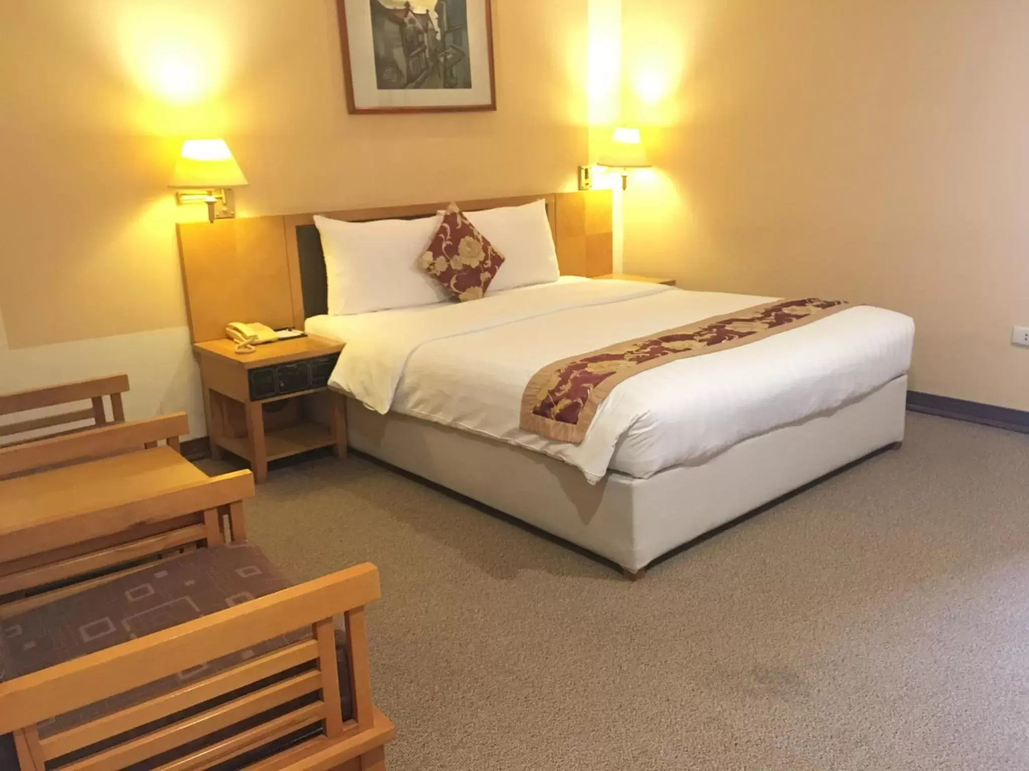 Bed in Mon Regency Hotel Bed in Mon Regency Hotel