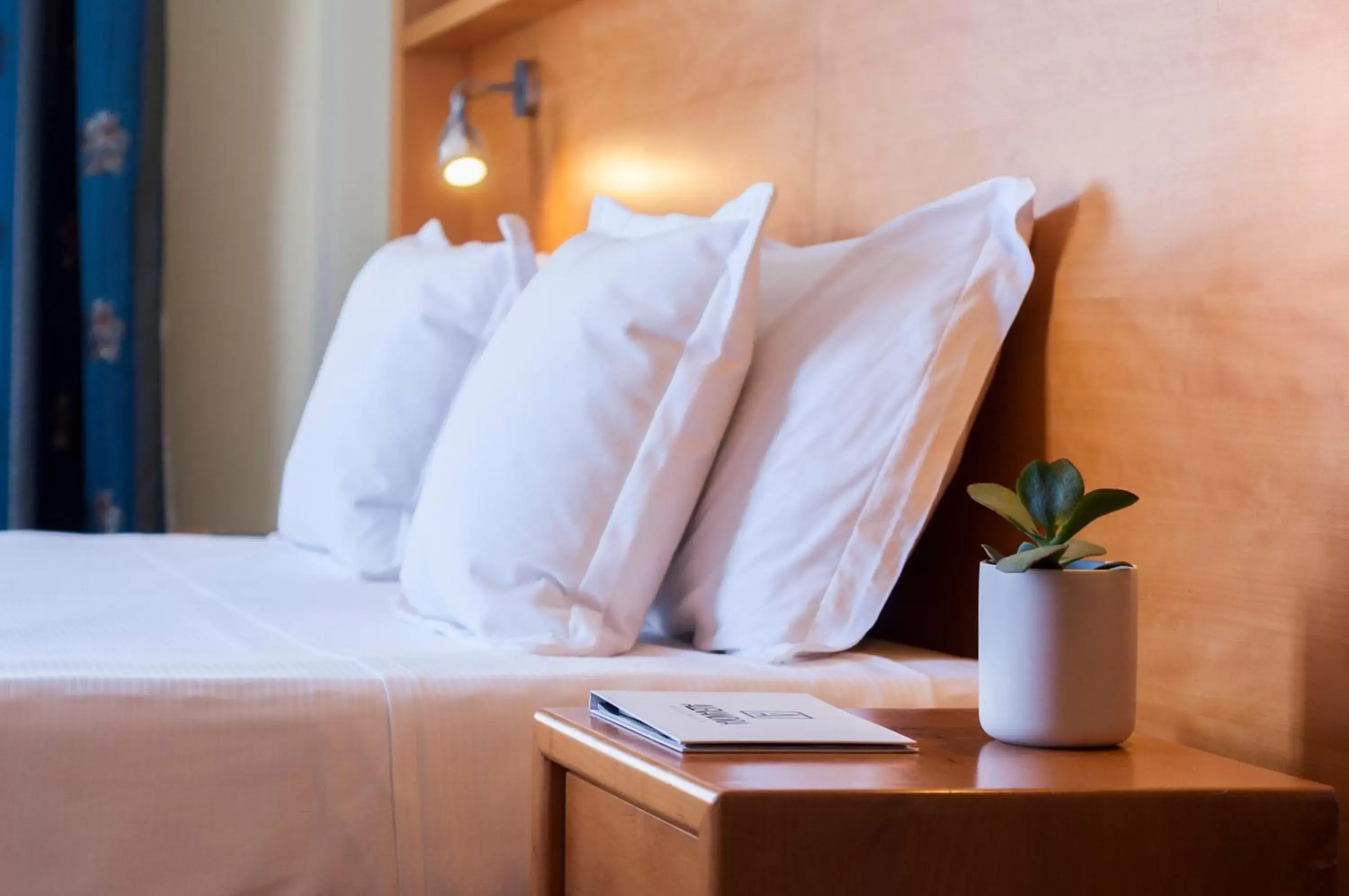 Decorative detail, Bed in Alexandra Hotel Decorative detail, Bed in Alexandra Hotel