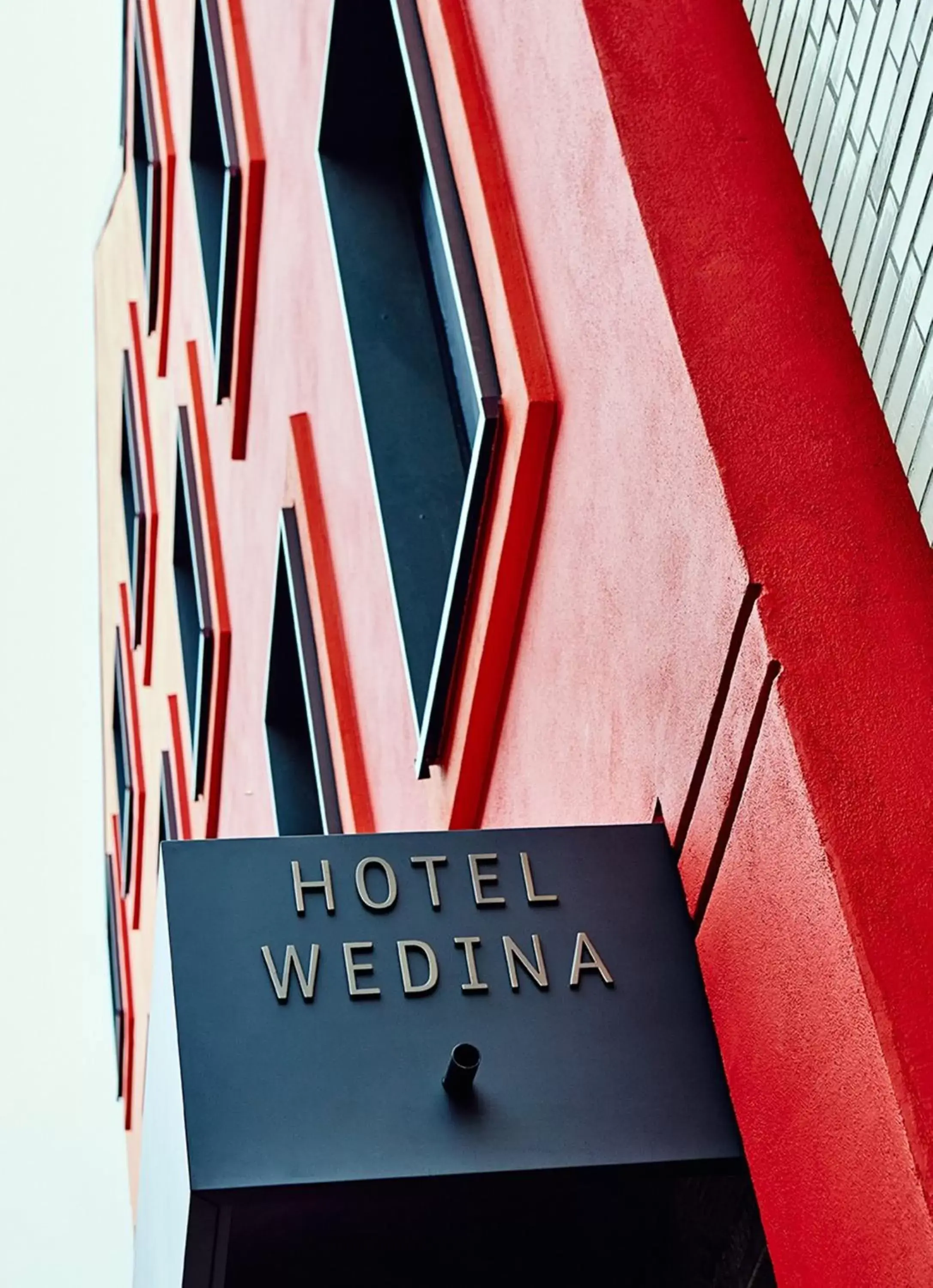 Property building, Property Logo/Sign in Hotel Wedina an der Alster