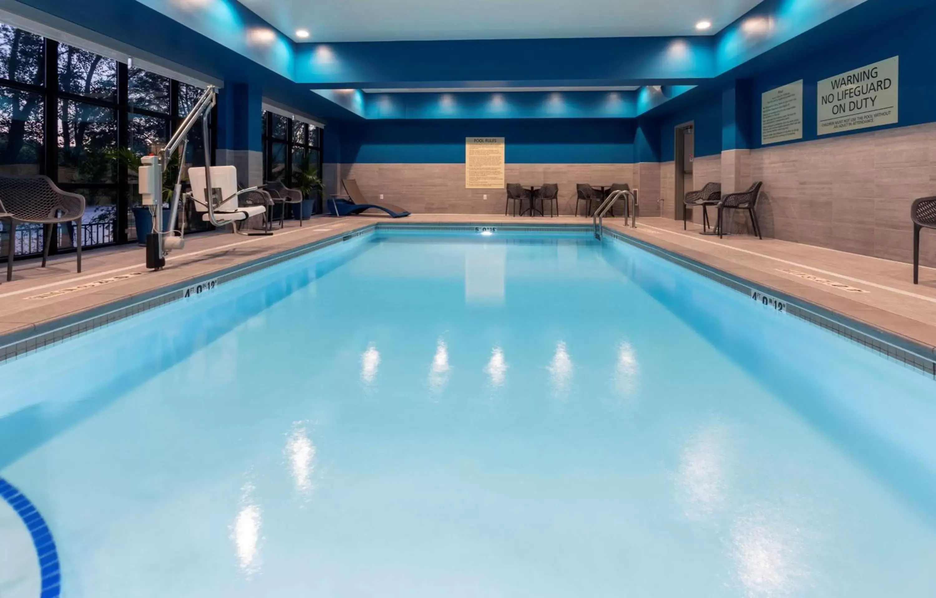 Pool view, Swimming Pool in Hampton Inn Eden Prairie Minneapolis