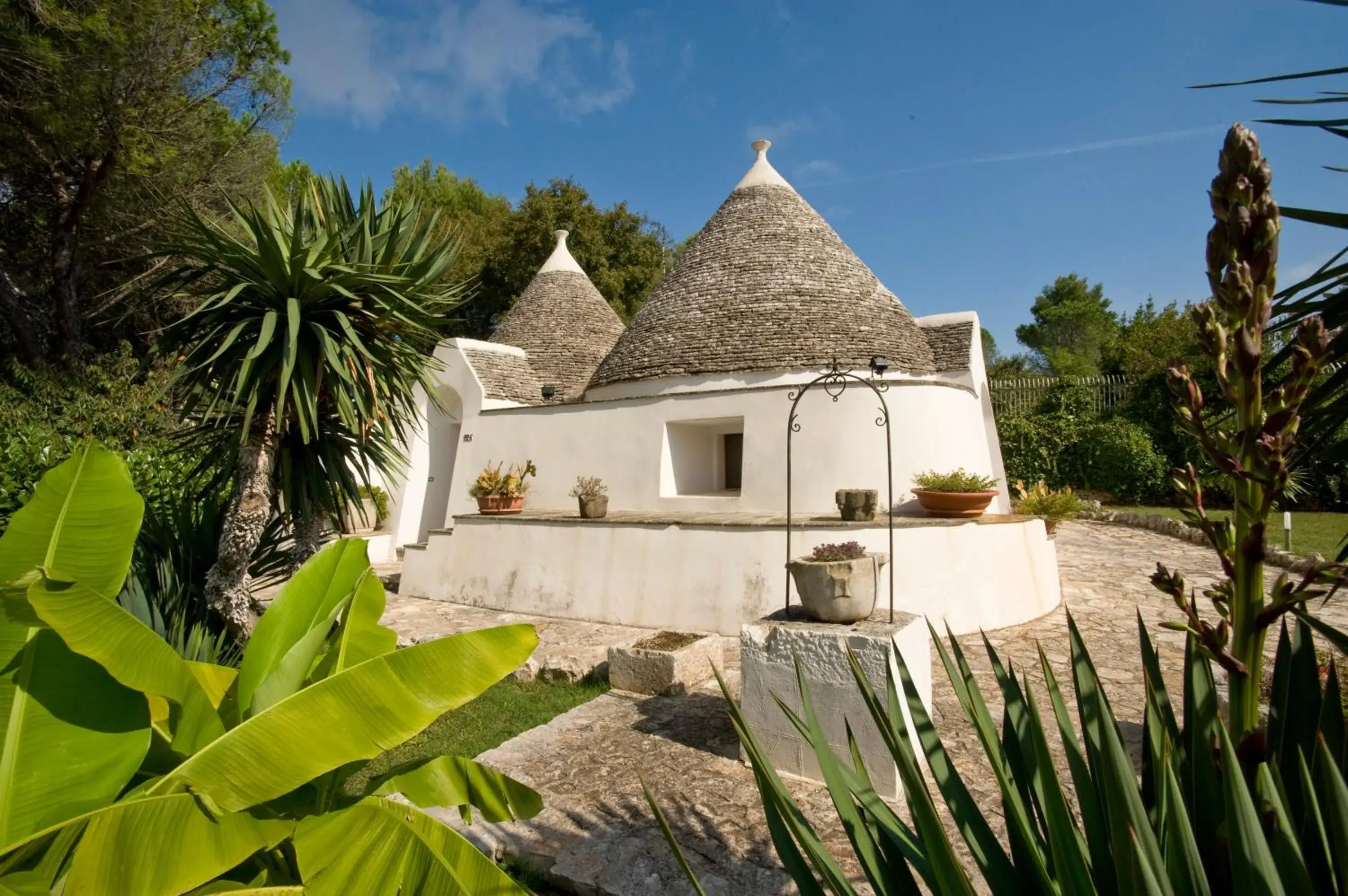 Facade/entrance, Property Building in Hotel Sierra Silvana