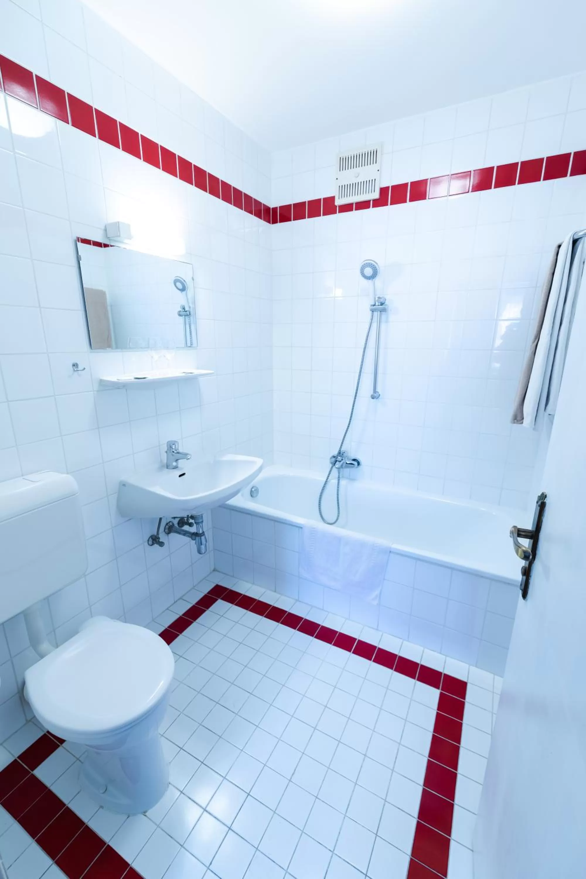 Bathroom in Hotel Am Limes