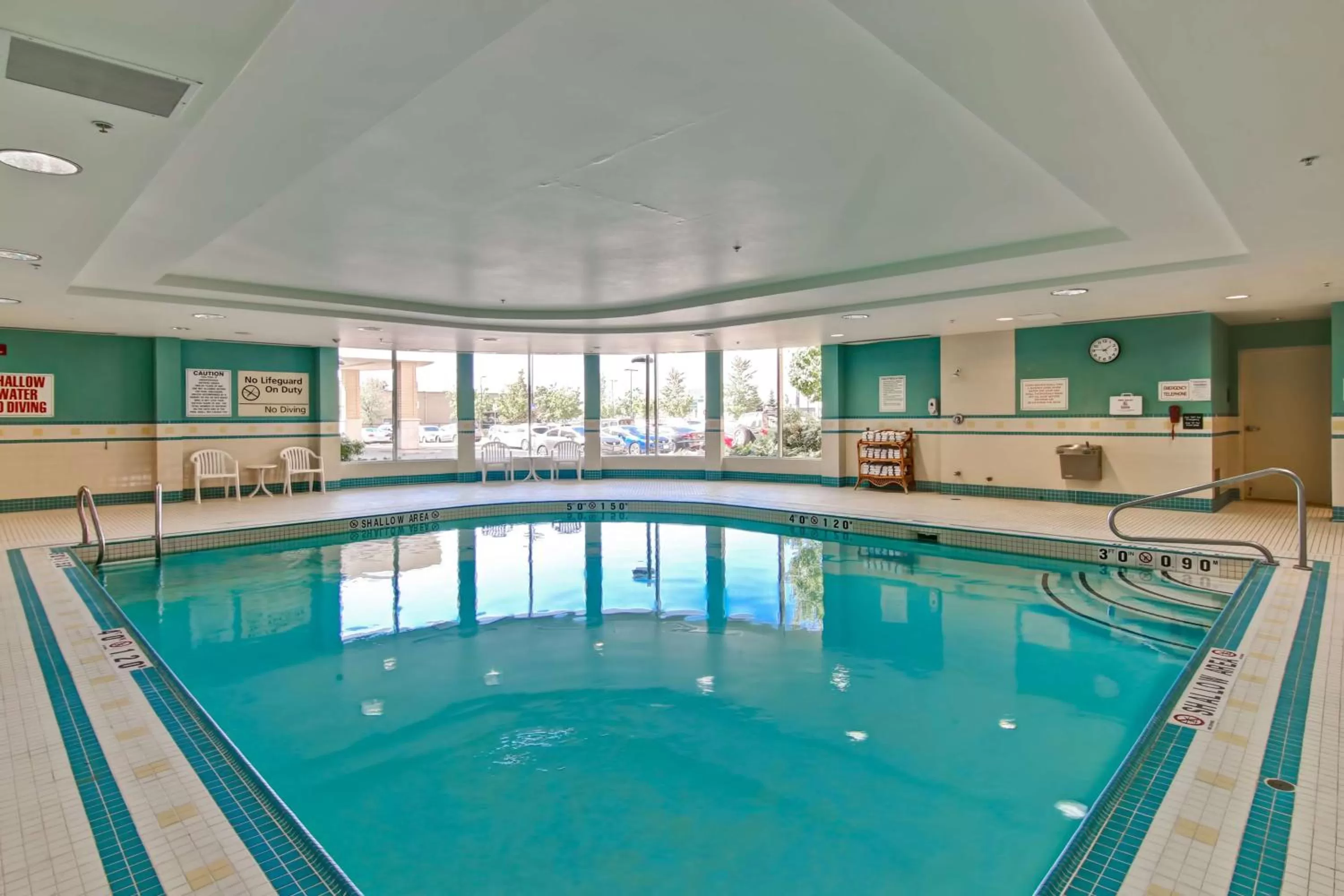 Pool view in Homewood Suites by Hilton Toronto Airport Corporate Centre
