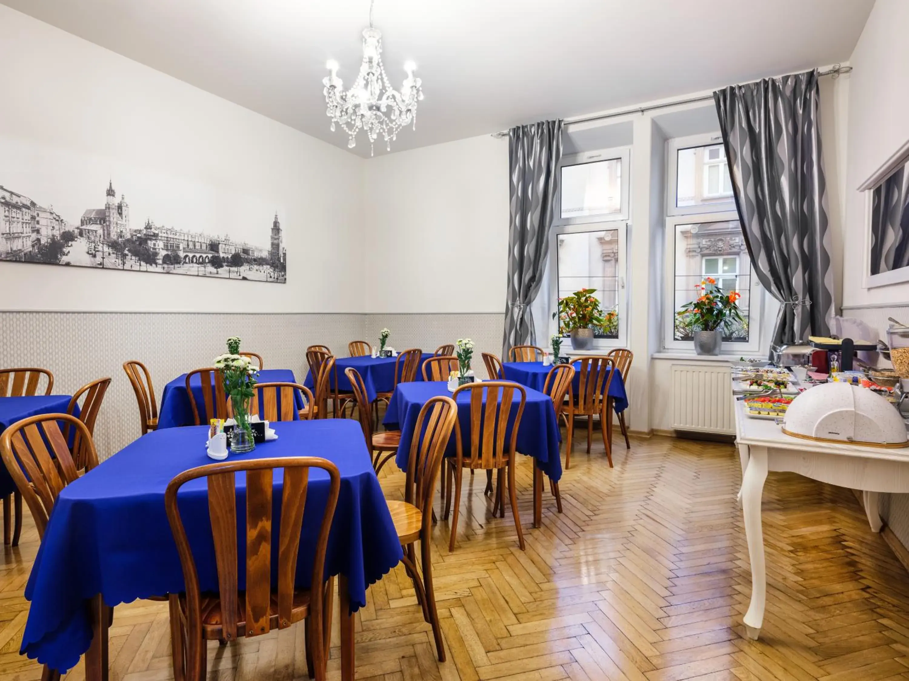 Breakfast, Restaurant/Places to Eat in Kosmopolita Rooms & Apartments