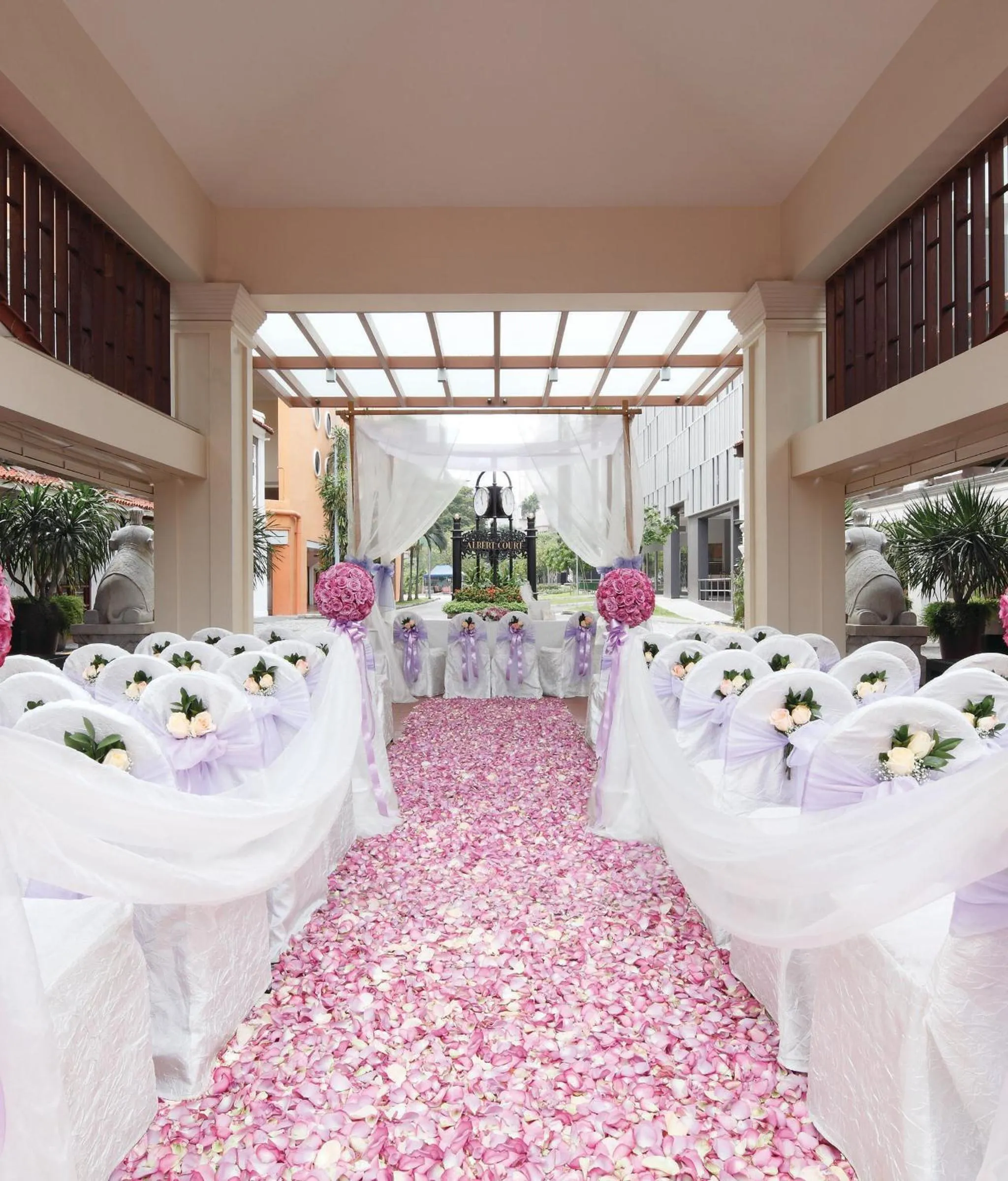 Banquet/Function facilities in Village Hotel Albert Court by Far East Hospitality