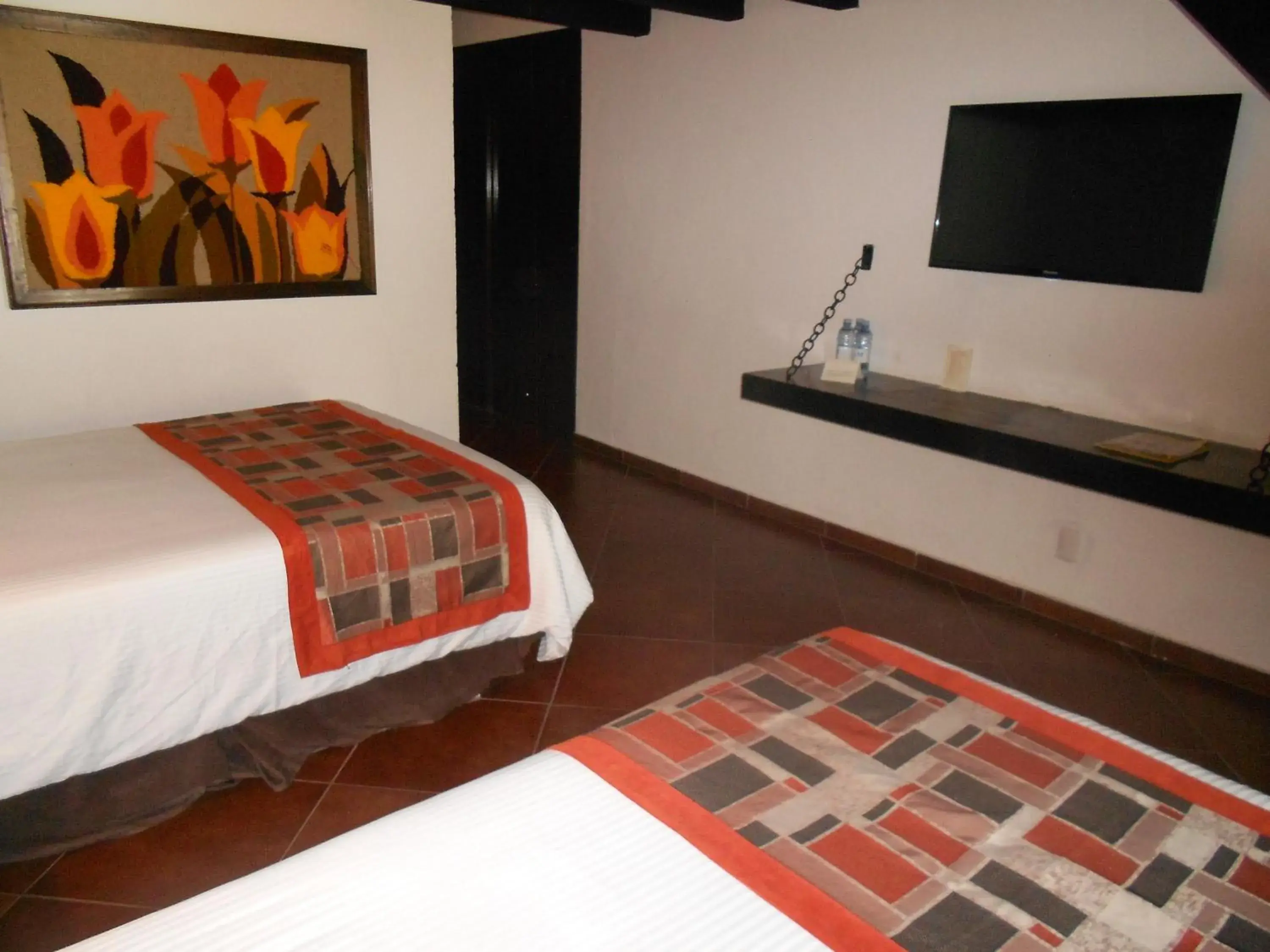 TV and multimedia, Bed in Hotel Hacienda Taboada (Aguas Termales)