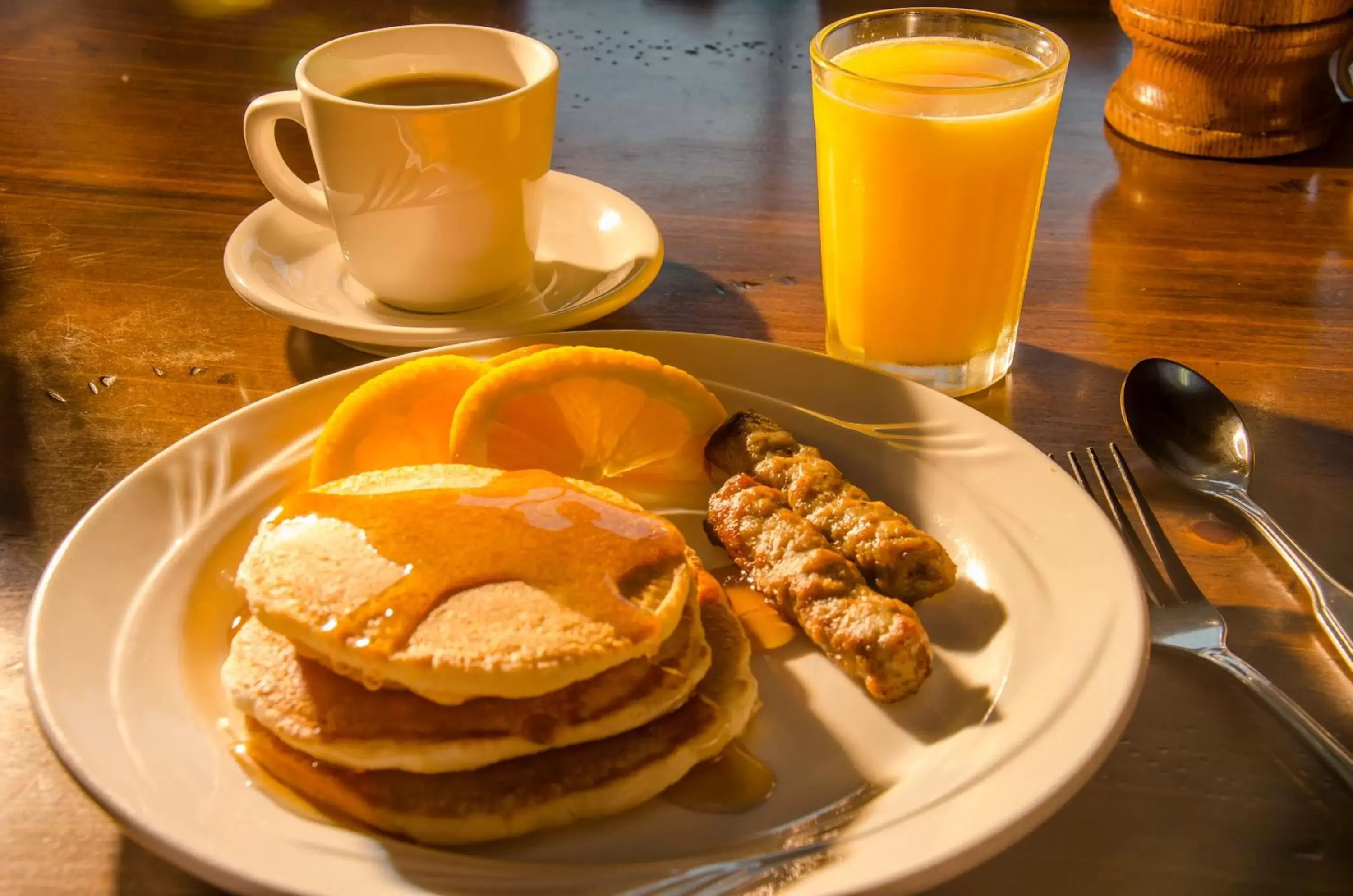 Breakfast in Turkey Run Inn & Cabins