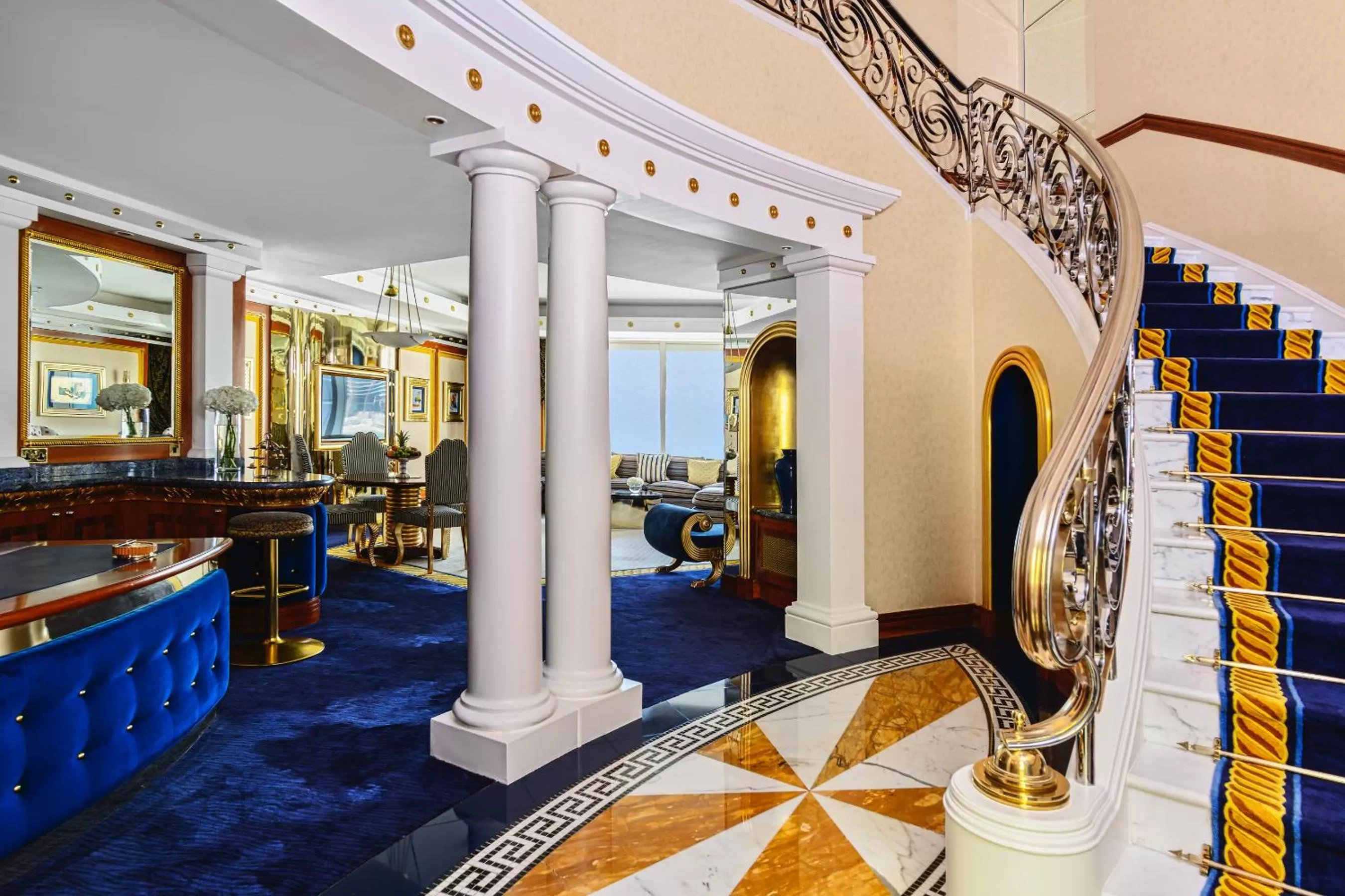 Living room in Jumeirah Burj Al Arab Dubai