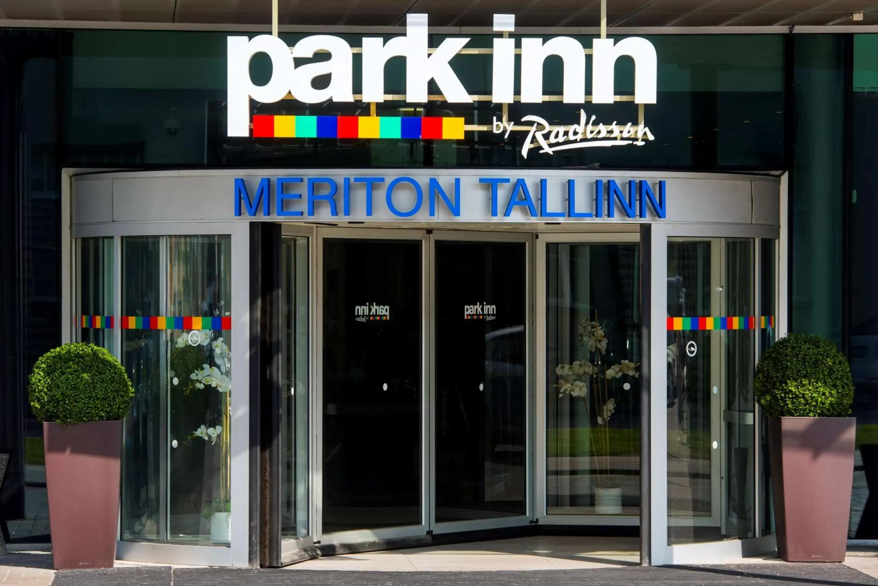 Facade/entrance in Park Inn by Radisson Meriton Conference & Spa Hotel Tallinn