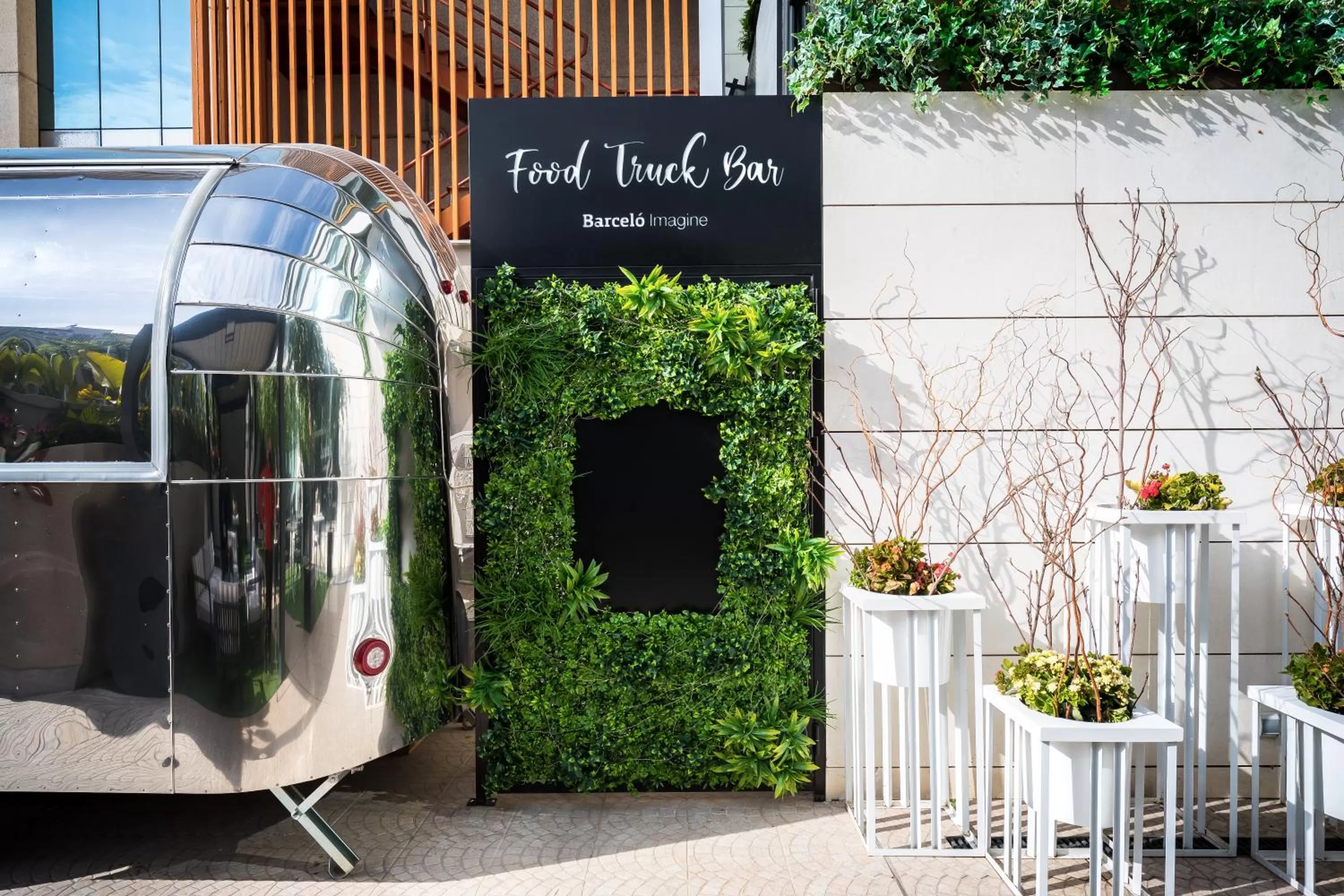 Restaurant/places to eat in Barceló Imagine