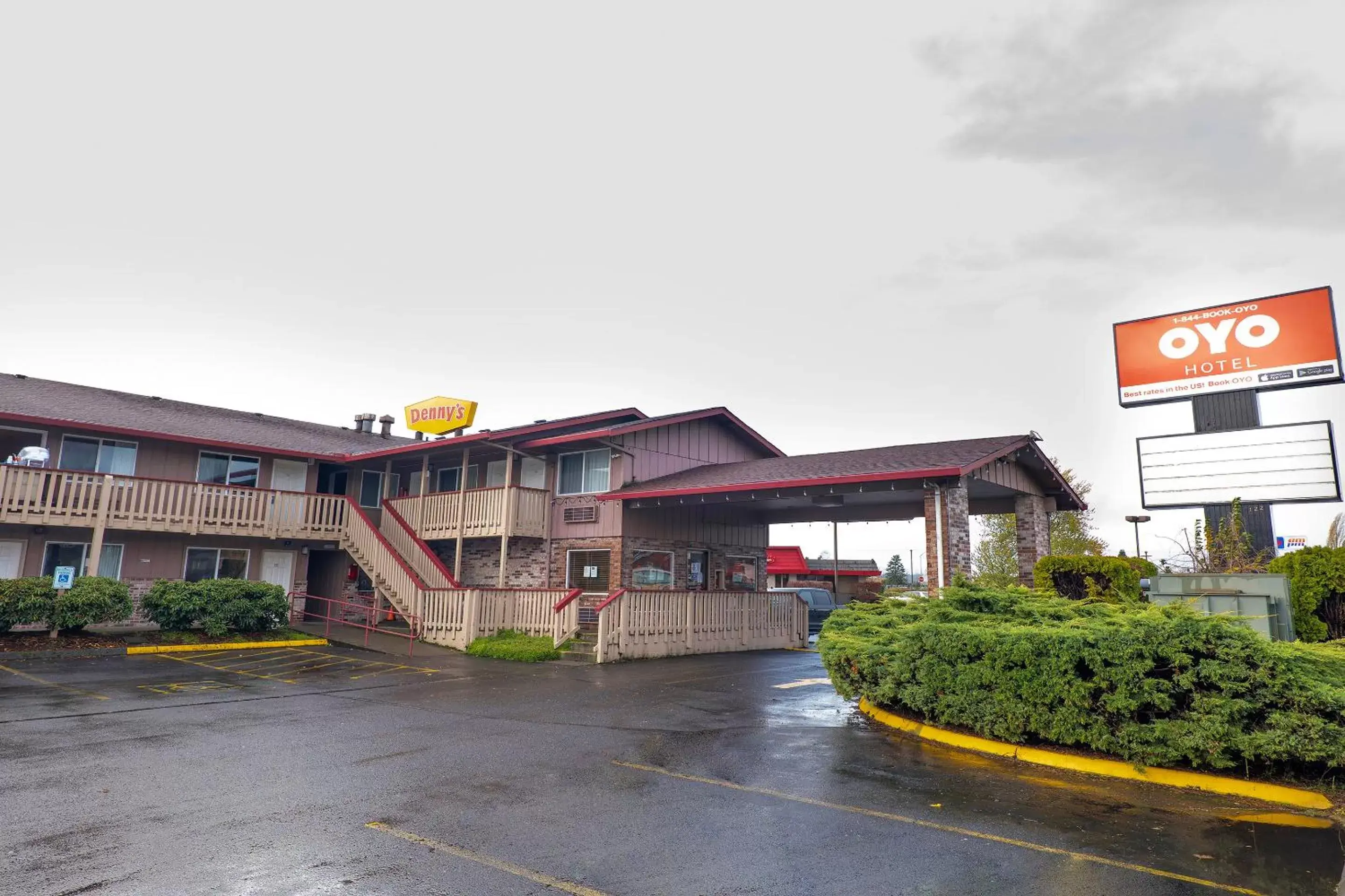 Facade/entrance, Property Building in OYO Hotel Chehalis I-5 South