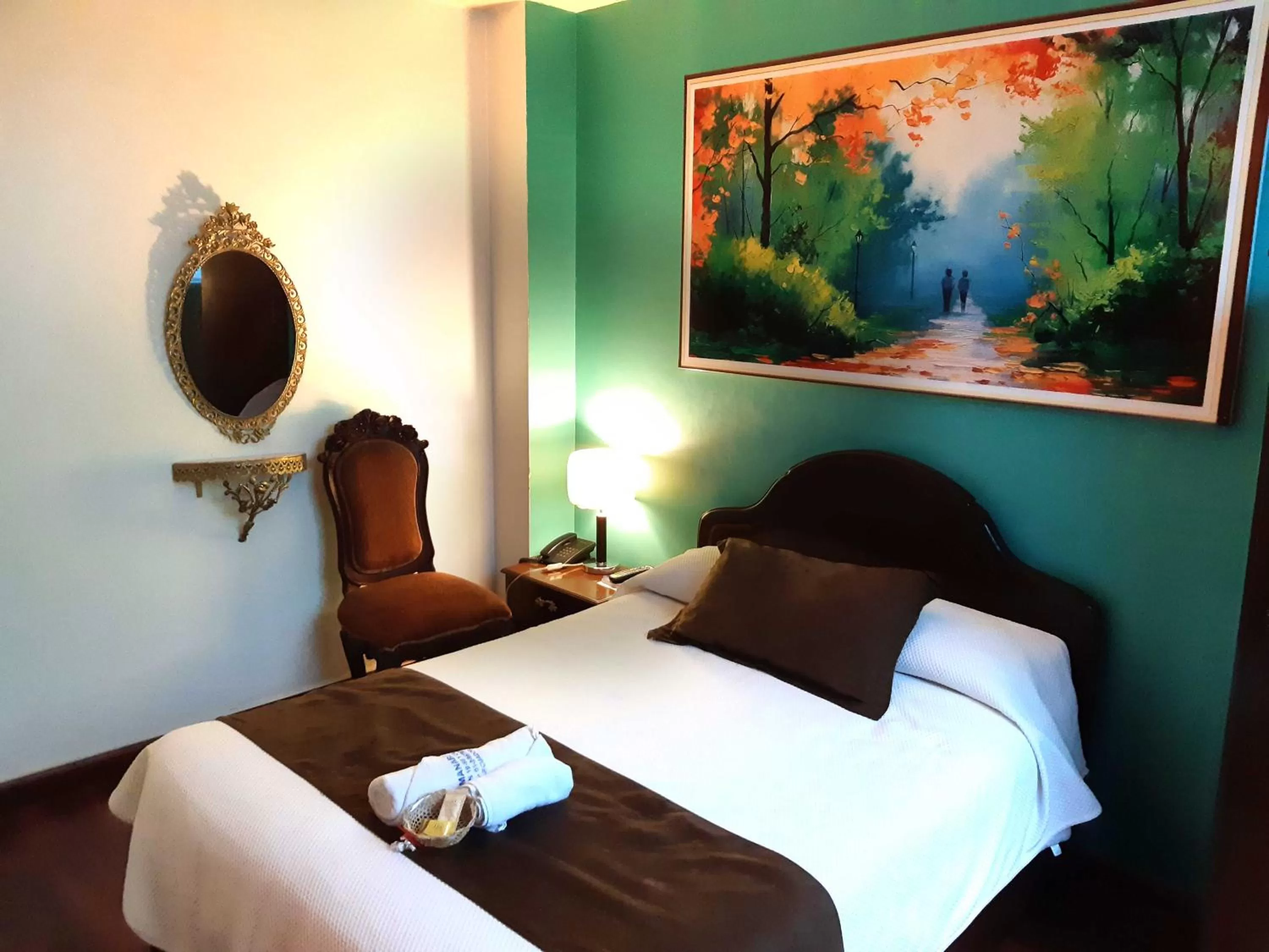 Night, Bed in La Merced Plaza Hospedaje