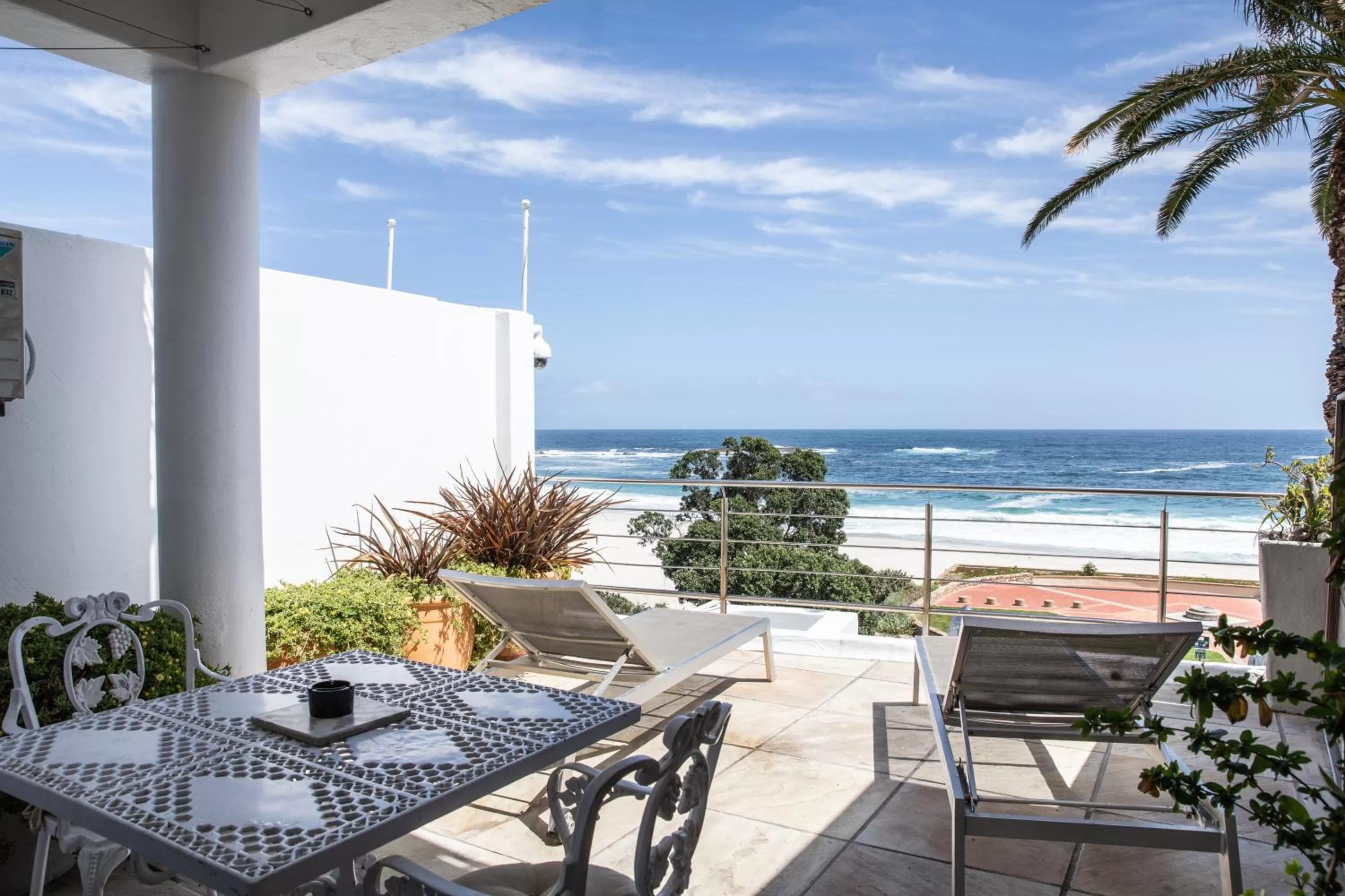 Balcony/Terrace in Sea Castle Hotel Camps Bay