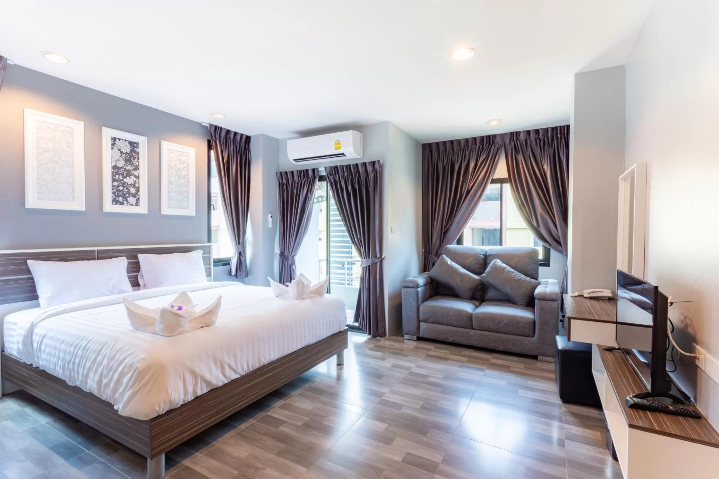 Photo of the whole room, Bed in Grand Inter Hotel