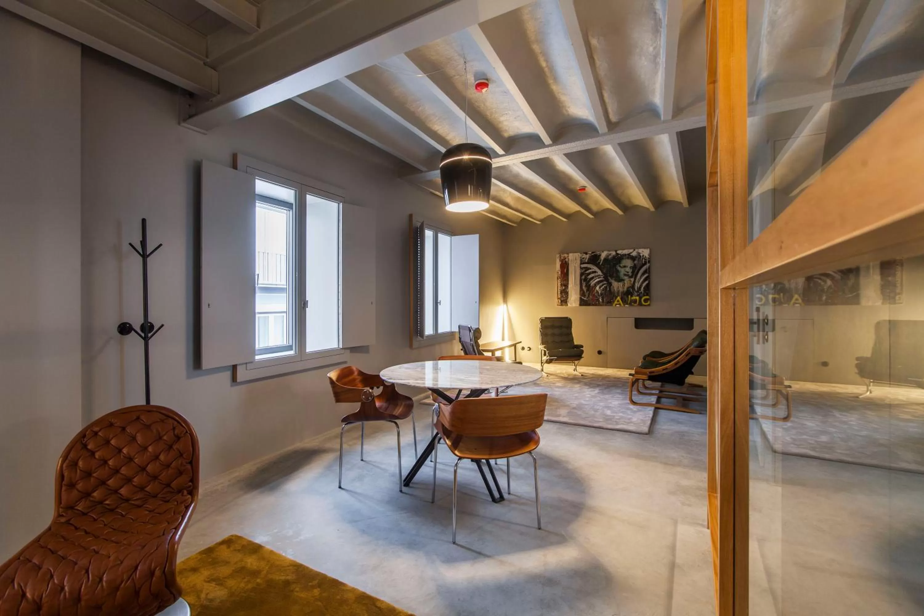 Dining area in Raw Culture Art & Lofts Bairro Alto