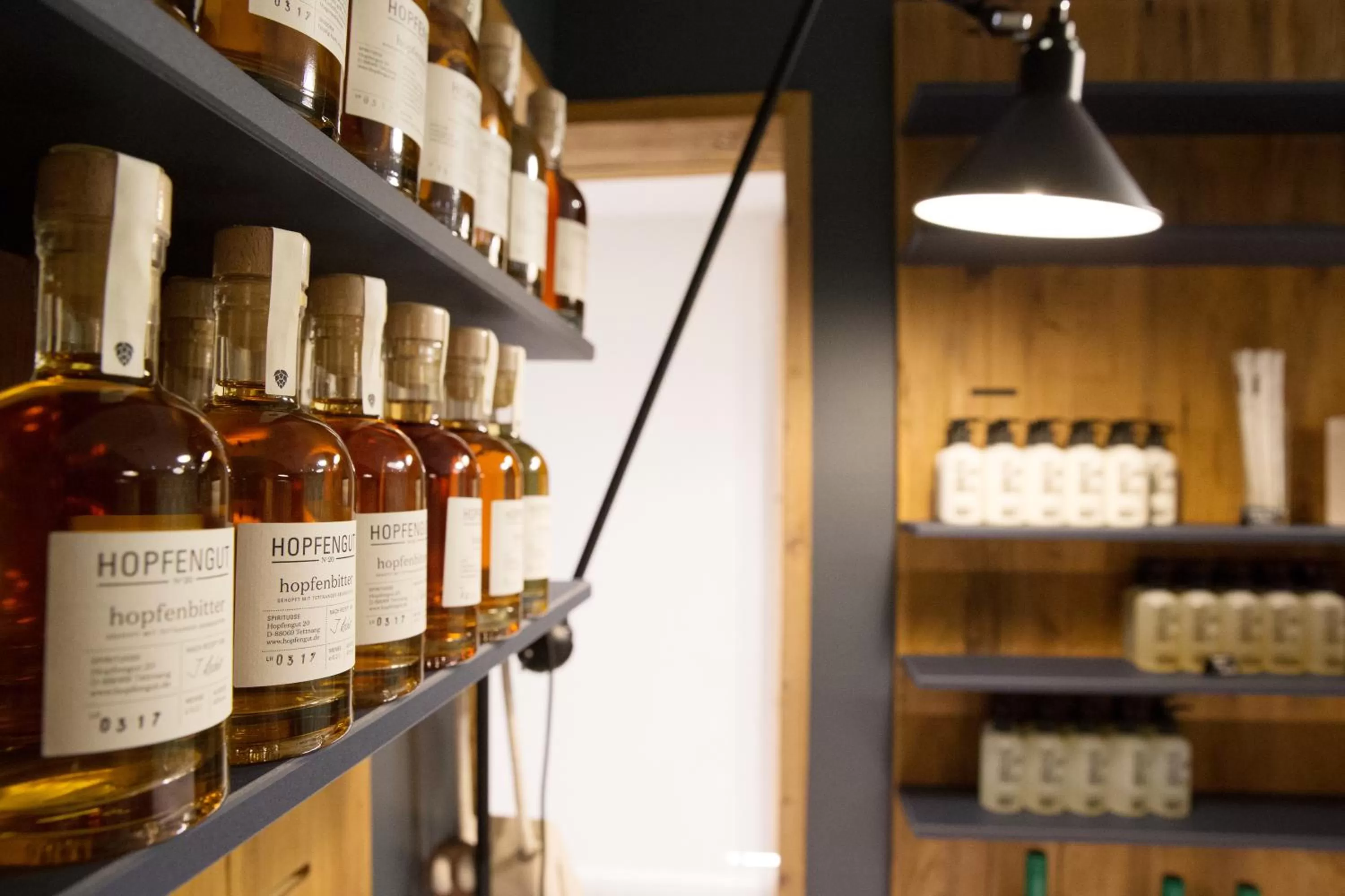 On-site shops in Hotel Rad