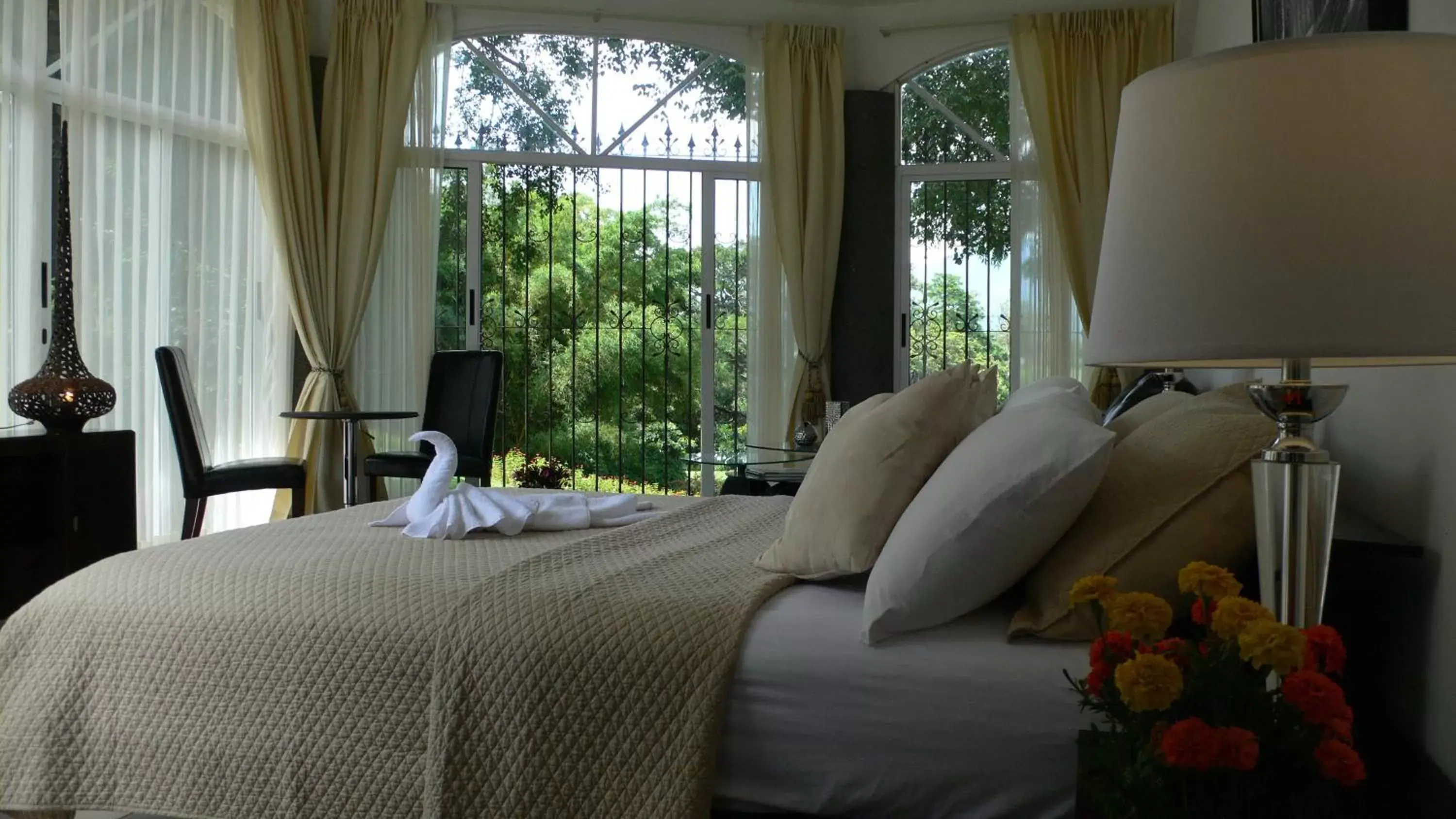 Bedroom, Bed in Alameda Cariari Boutique Hotel