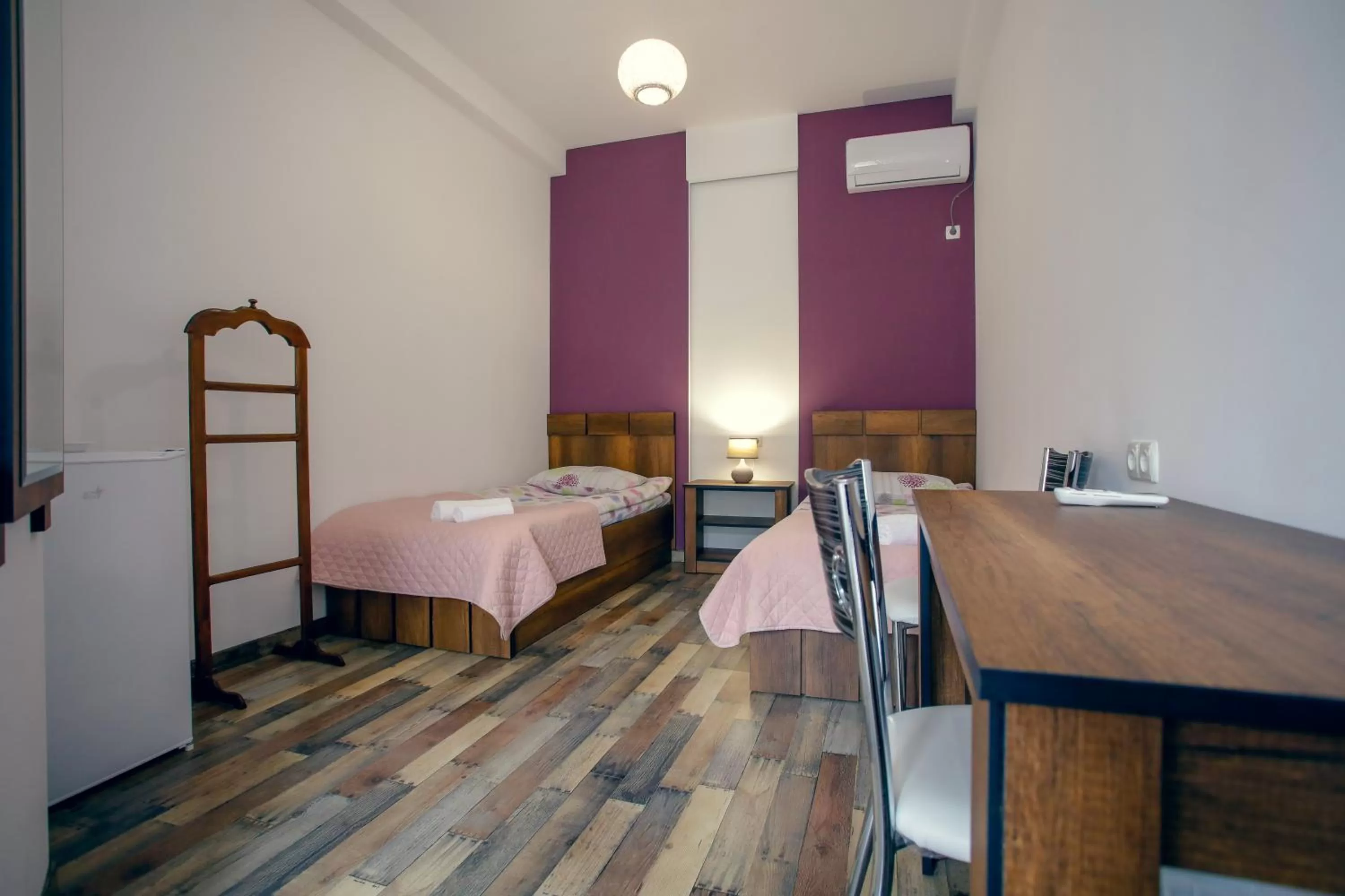 Bed in Hotel Paradise Road