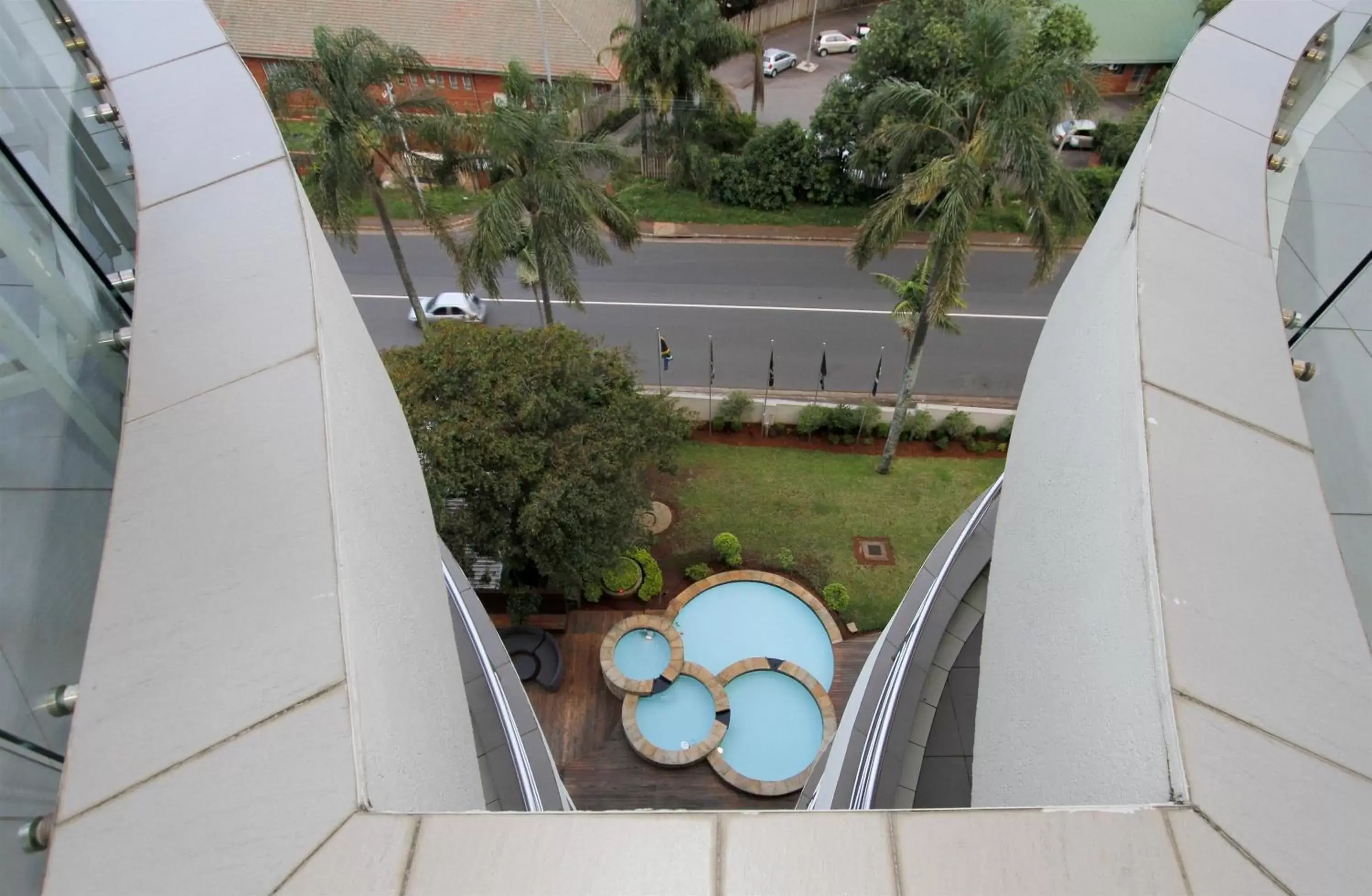 Garden view in Coastlands Musgrave Hotel